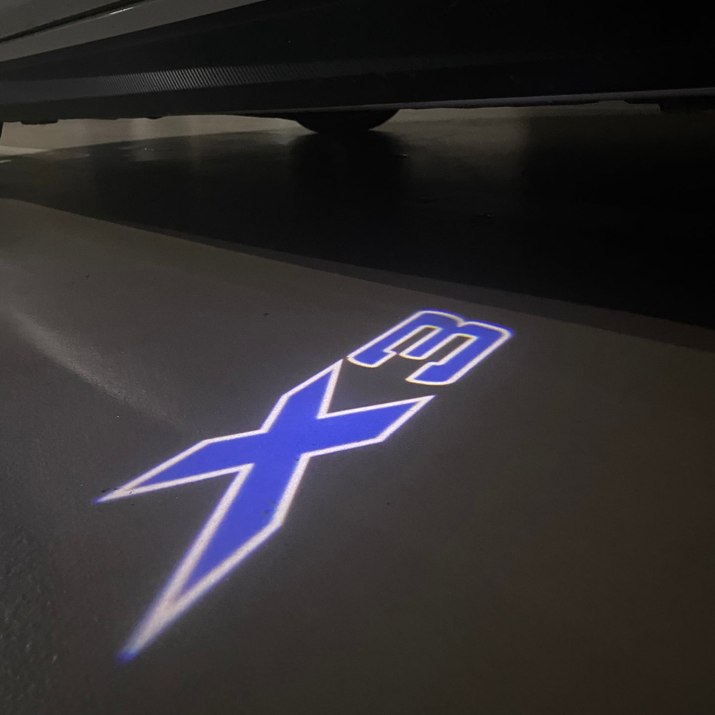 BMW X3 LOGO PROJECTOT LIGHTS Nr.600X302