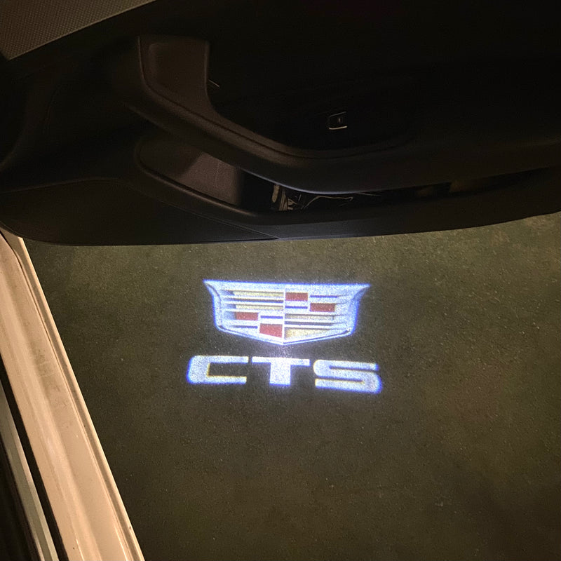 CADILLAC ORIGINAL LOGO PROJECTOT LIGHTS Nr.256 (quantità 1 = 2 pellicole logo /2 luci porta） 