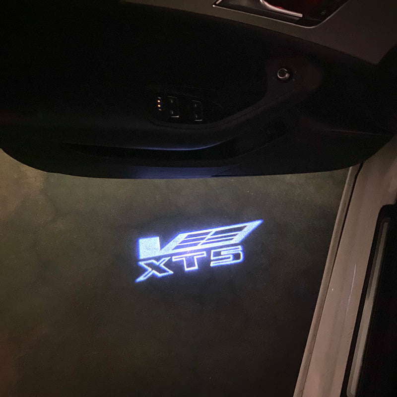 CADILLAC XT5 LOGO PROJECTOT LIGHTS Nr.2613 (quantity 1 = 2 Logo Films /2 door lights）