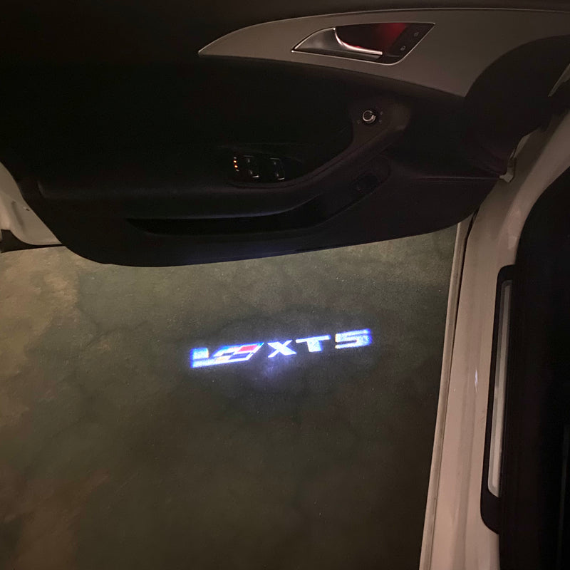 CADILLAC  XT5 LOGO PROJECTOT LIGHTS Nr.2593 (quantity 1 = 2 Logo Films /2 door lights）