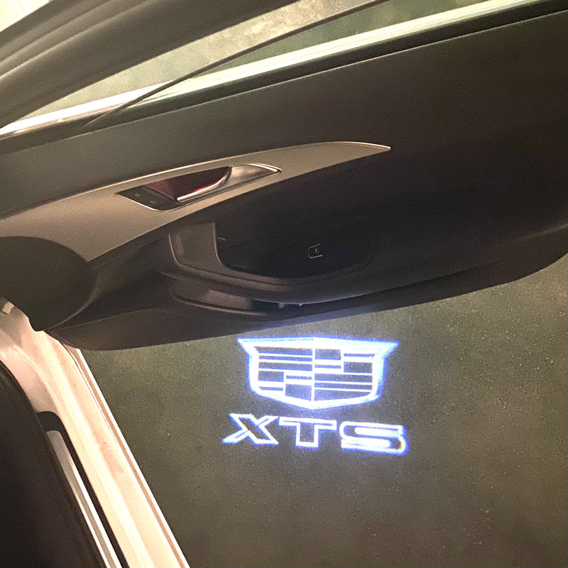 CADILLAC XTS LOGO PROJECTOT LIGHTS Nr.2639 (quantity 1 = 2 Logo Films /2 door lights）