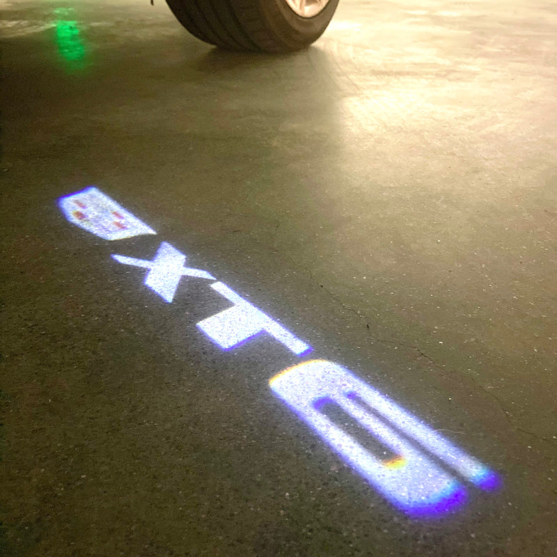 CADILLAC XT6 LOGO PROJECTOT LIGHTS Nr.2581 (quantity 1 = 2 Logo Films /2 door lights）