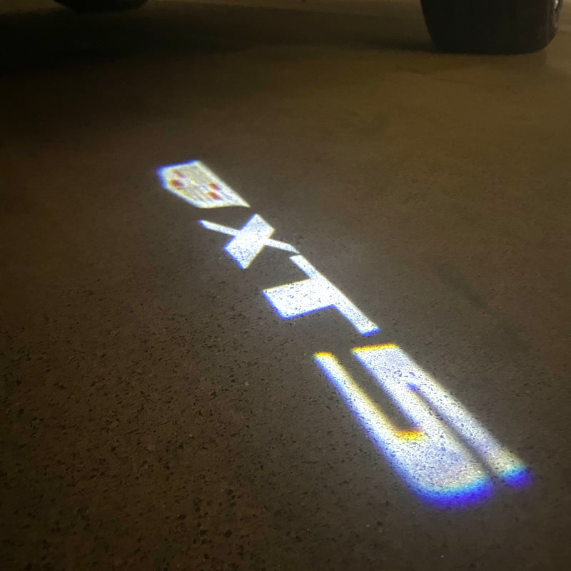 CADILLAC XT5 LOGO PROJECTOT LIGHTS Nr.2580 (quantity 1 = 2 Logo Films /2 door lights）