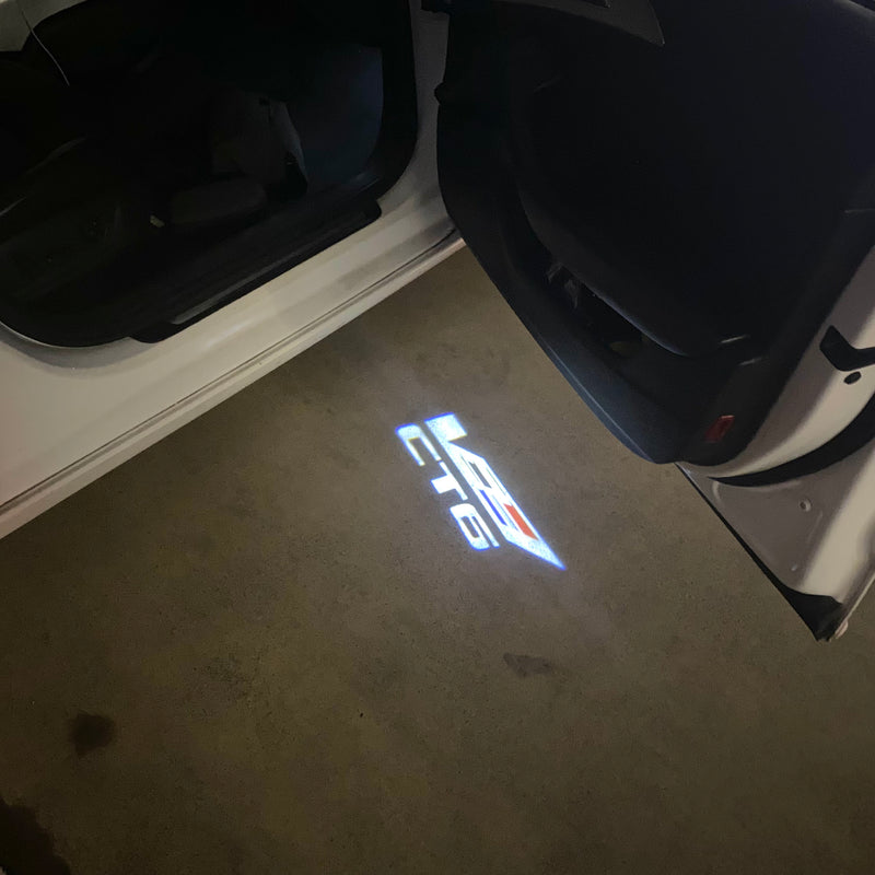 CADILLAC CT6 LOGO PROJECTOT LIGHTS Nr.2630 (quantity 1 = 2 Logo Films /2 door lights）