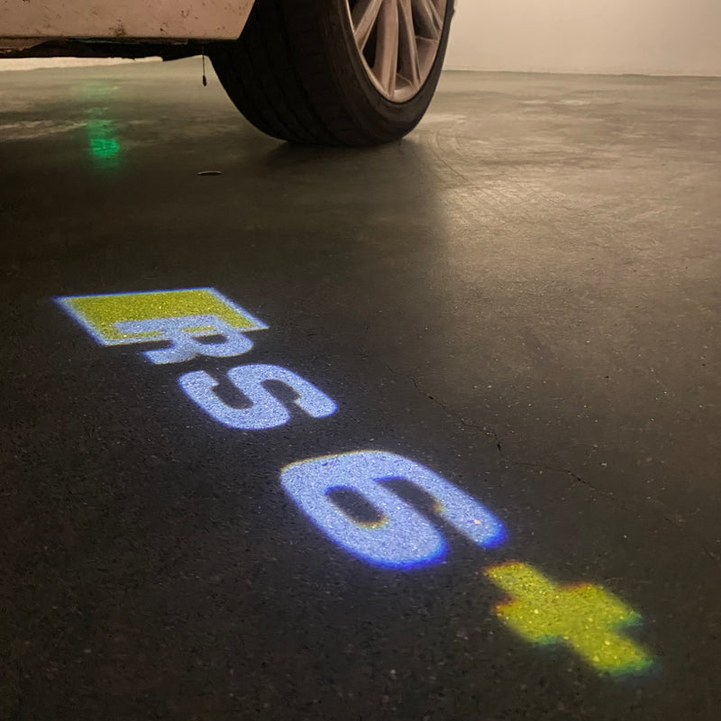 AUDI RS6 LOGO PROJECTOT LIGHTS Nr.76 (Menge 1 = 2 Logofolien /2 Türleuchten） 