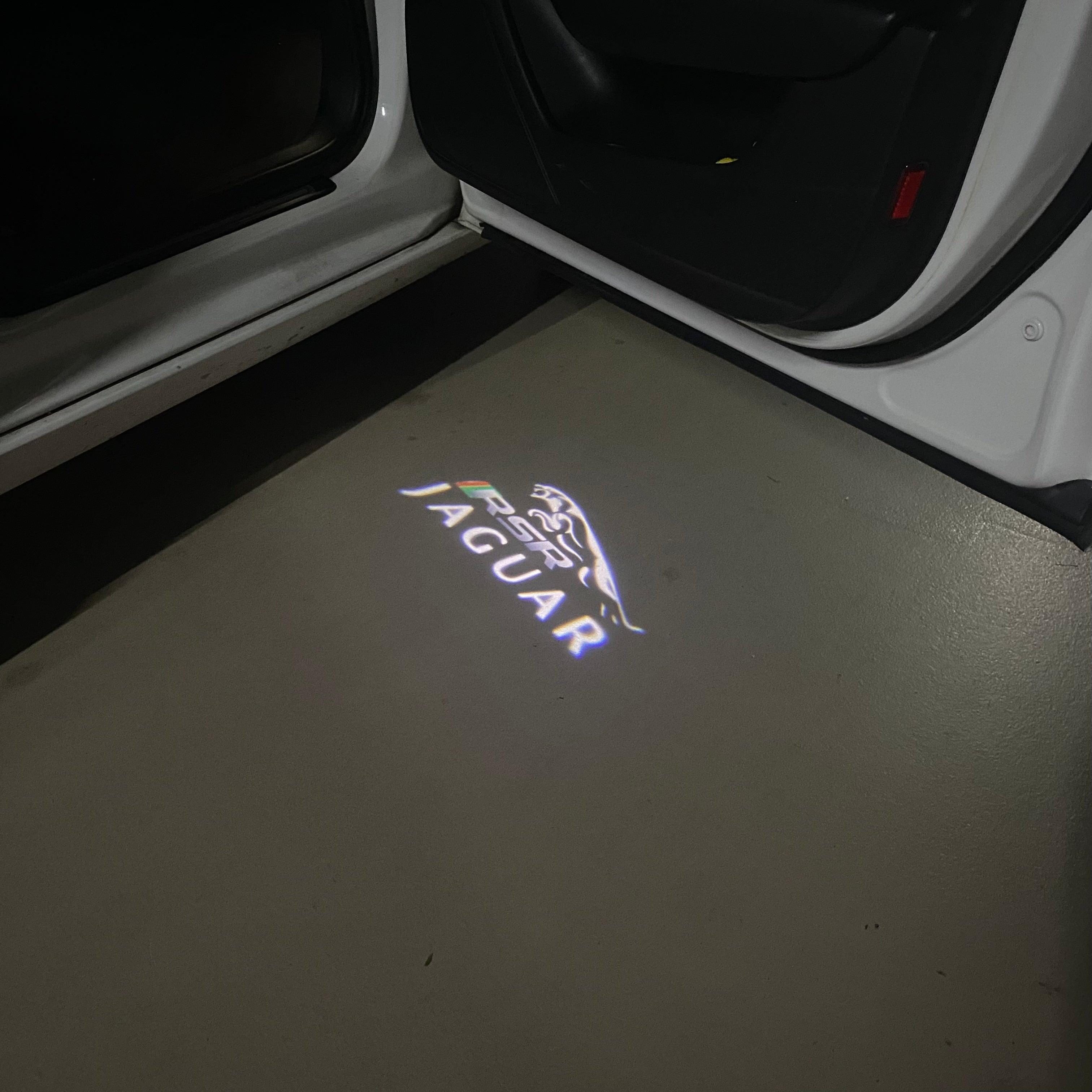 JAGUAR RSR LOGO PROJECROTR LIGHTS Nr.107  (quantity 1 = 1 sets/2 door lights)