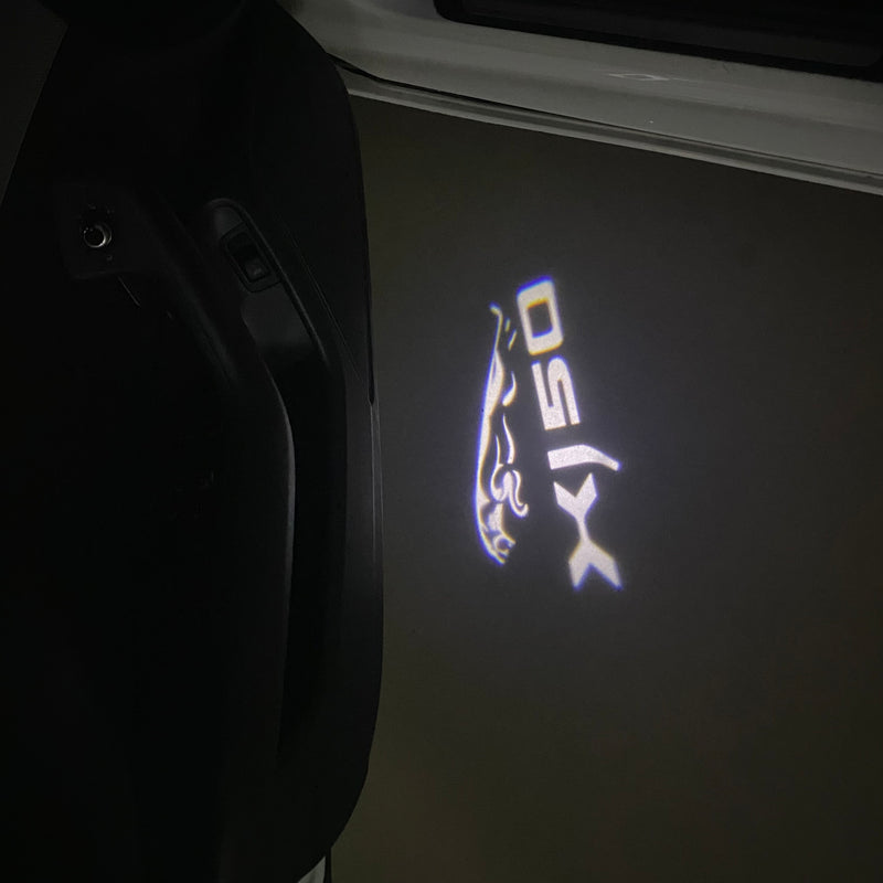 JAGUAR XJ 50 LOGO PROJECROTR LIGHTS Nr.90 (Menge 1 = 1 Satz/2 Türleuchten)