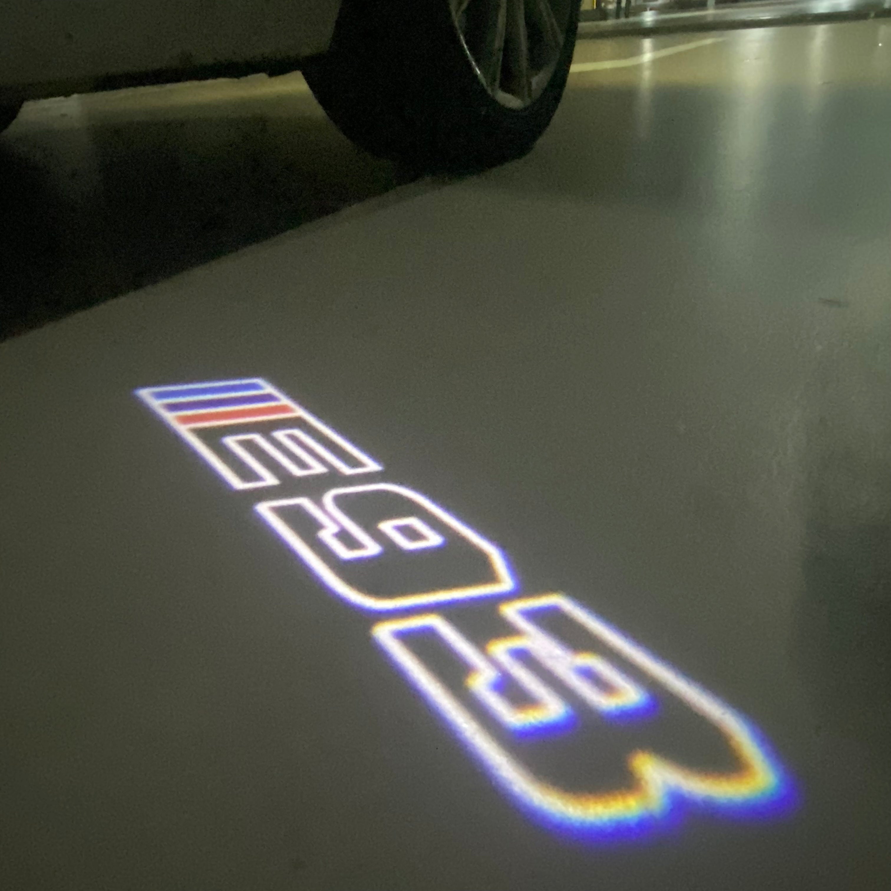 BMW  3 SERIES E93 LOGO PROJECTOT LIGHTS Nr.600x133