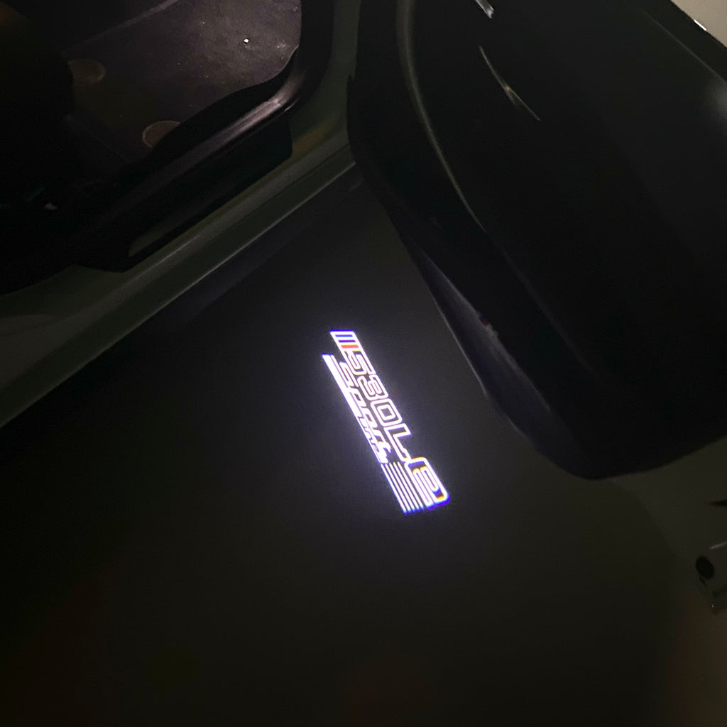 BMW  5 SERIES 530 Le LOGO PROJECTOT LIGHTS (quantity 1 = 1 sets/2 door lights)Nr.bmw00239