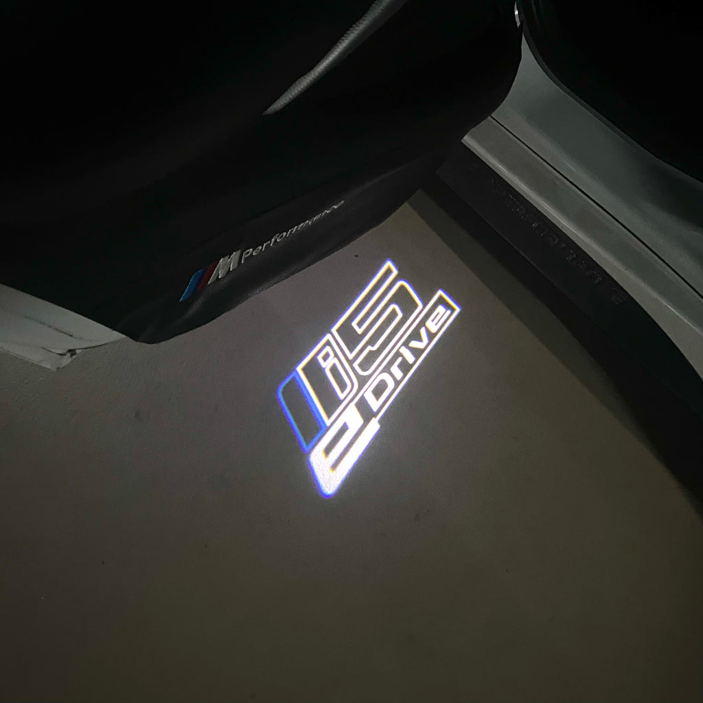 BMW 5 SERIES i5    LOGO PROJECTOT LIGHTS (quantity 1 = 1 sets/2 door lights)Nr.bmw00321