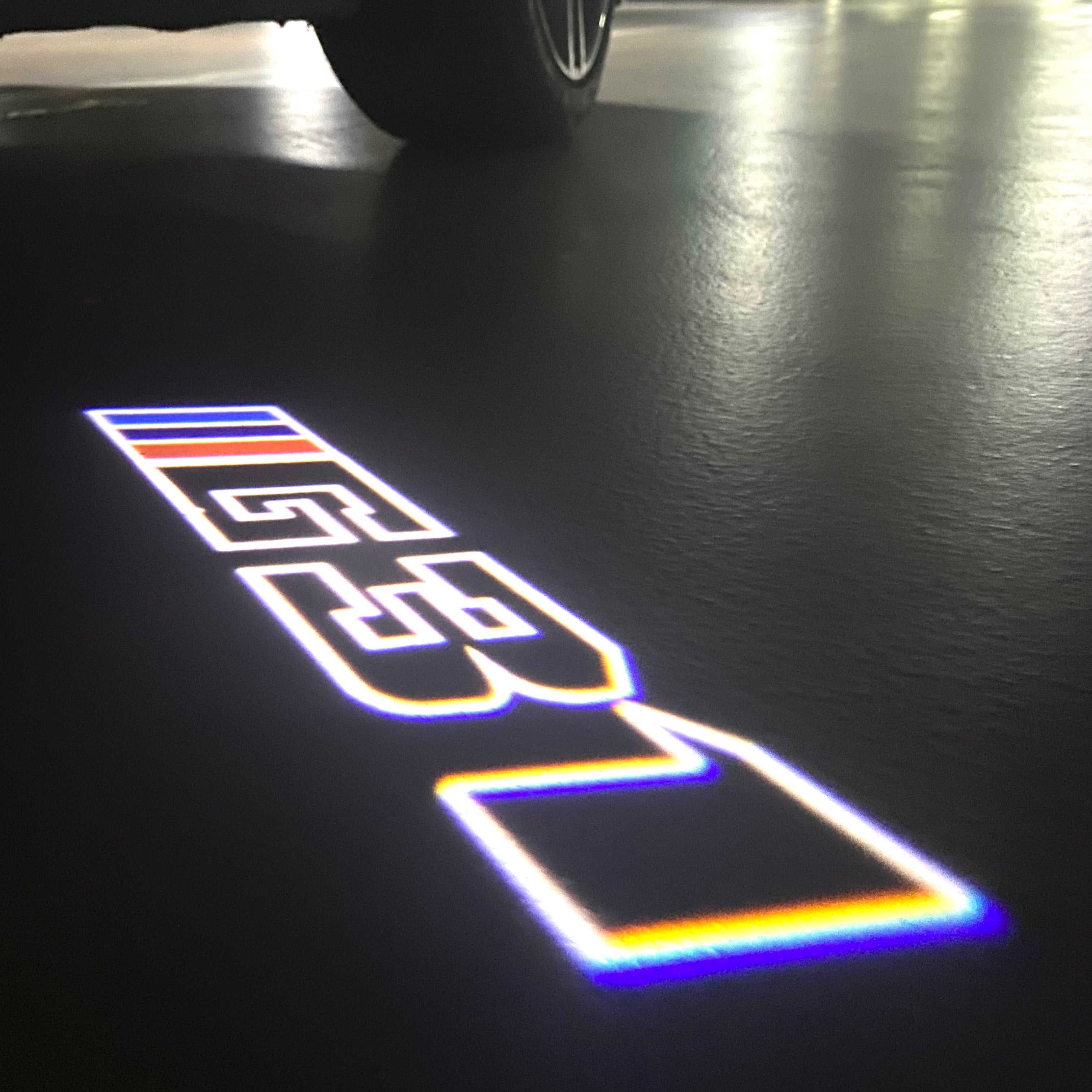 BMW  5 SERIES G31 G31   LOGO PROJECTOT LIGHTS (quantity 1 = 1 sets/2 door lights)Nr.bmw00225