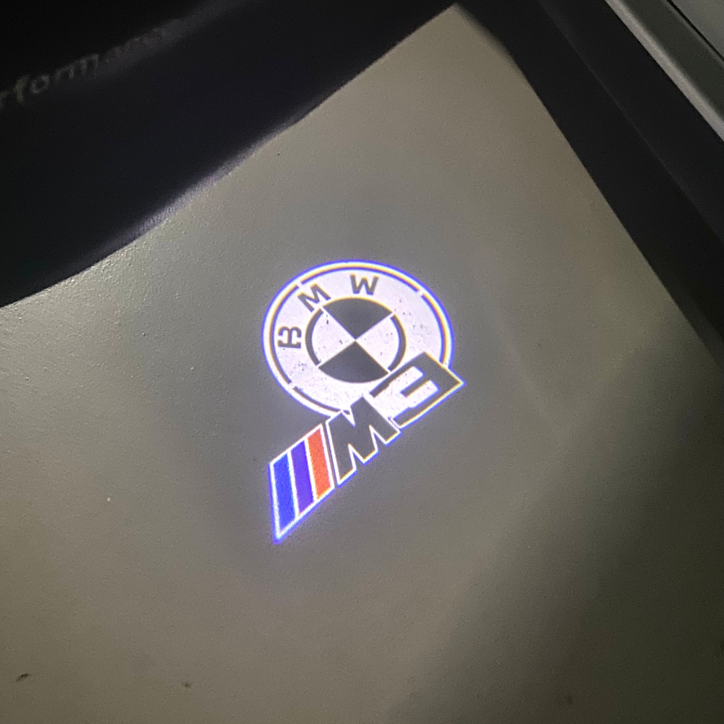 BMW 3 SERIES M3  LOGO PROJECTOT LIGHTS (quantity 1 = 1 sets/2 door lights) Nr.bmw403