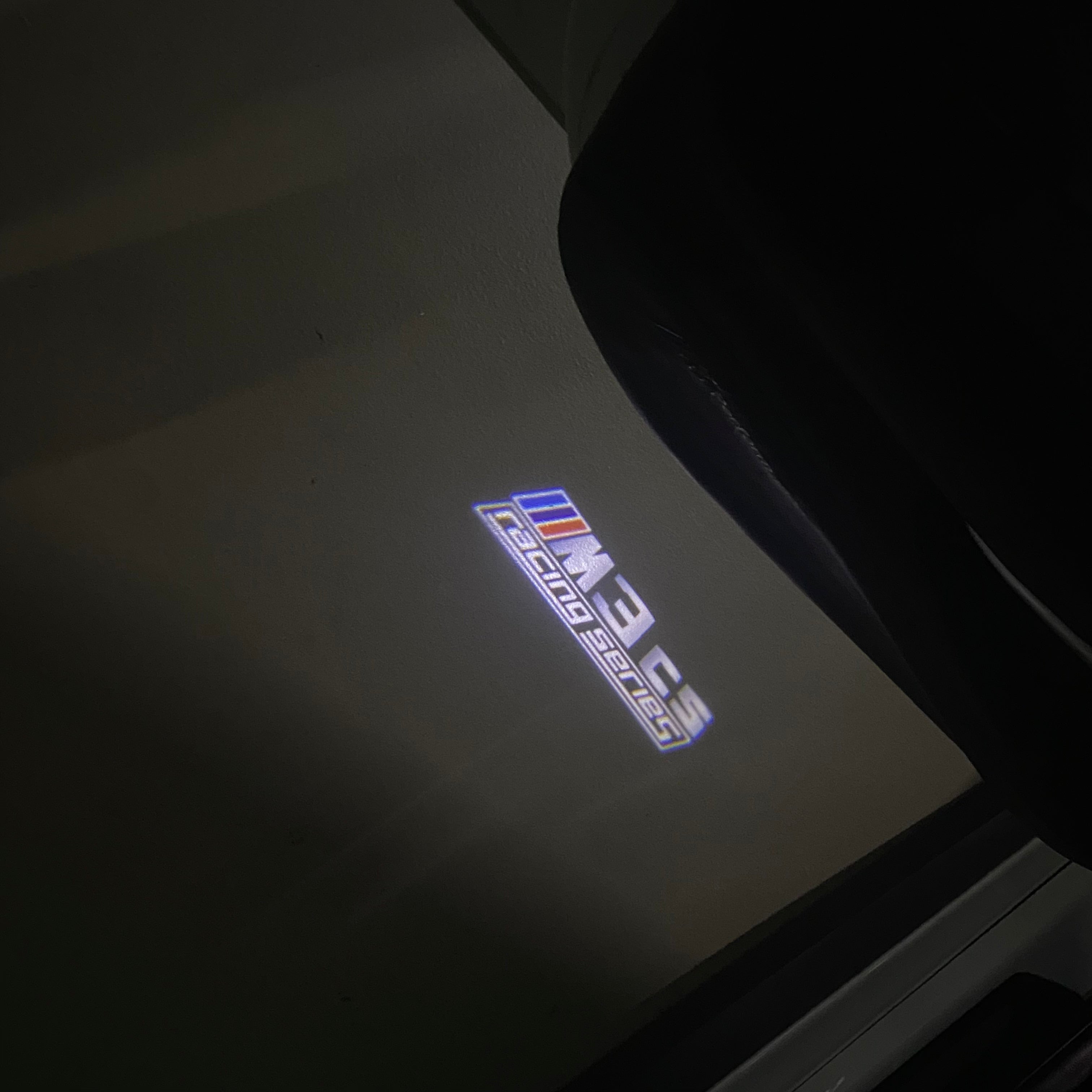 BMW 3 SERIES M3  LOGO PROJECTOT LIGHTS (quantity 1 = 1 sets/2 door lights)Nr.bmw00399