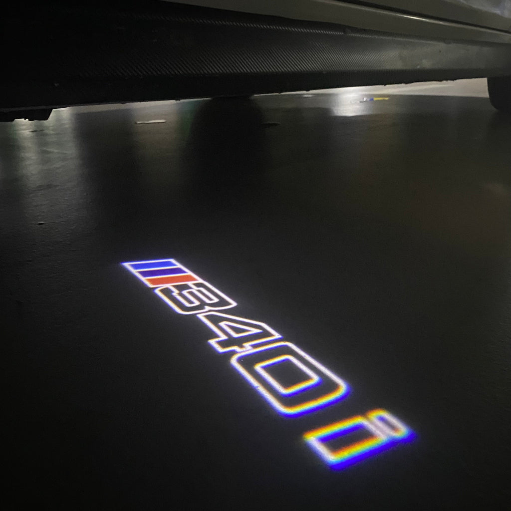 BMW 3 SERIES M340 i   LOGO PROJECTOT LIGHTS (quantity 1 = 1 sets/2 door lights)Nr.bmw00384