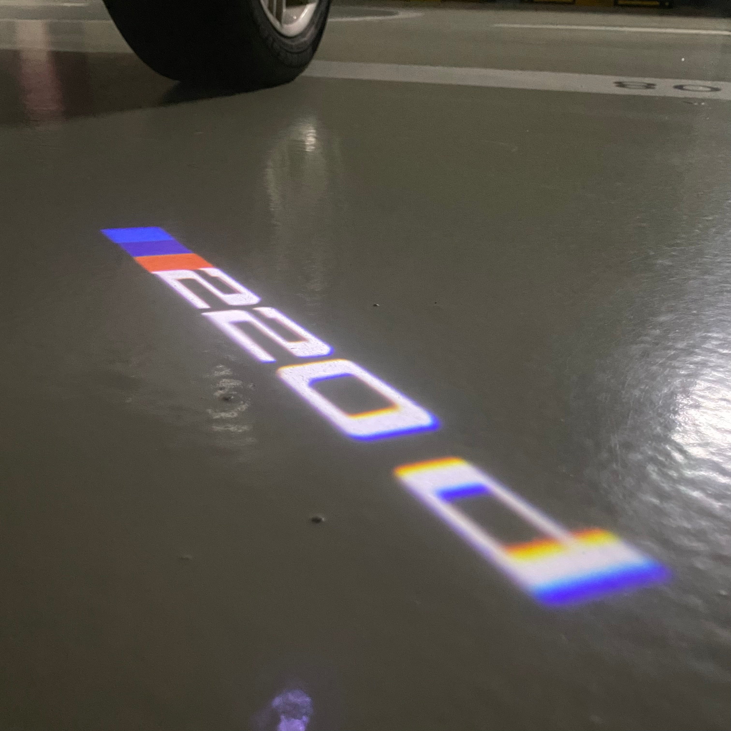 BMW  2 SERIES 220  LOGO PROJECTOT LIGHTS (quantity 1 = 1 sets/2 door lights)Nr.bmw00198