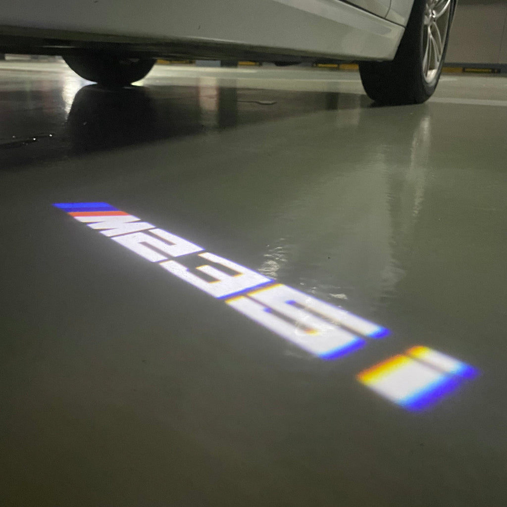 BMW 2 SERIES M235  LOGO PROJECTOT LIGHTS (quantity 1 = 1 sets/2 door lights)Nr.bmw00376