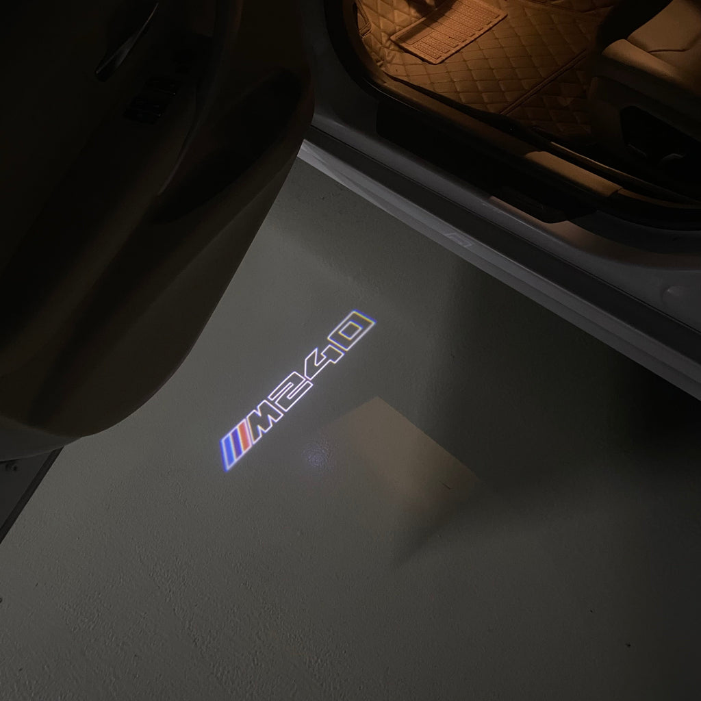 BMW 2 SERIES M240  LOGO PROJECTOT LIGHTS (quantity 1 = 1 sets/2 door lights)Nr.bmw00201