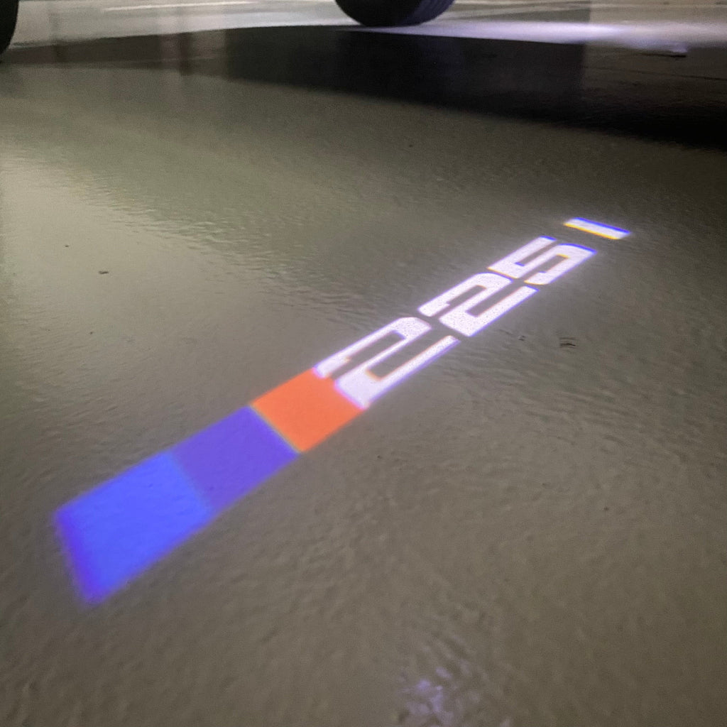 BMW  2 SERIES 225  LOGO PROJECTOT LIGHTS (quantity 1 = 1 sets/2 door lights)Nr.bmw00197