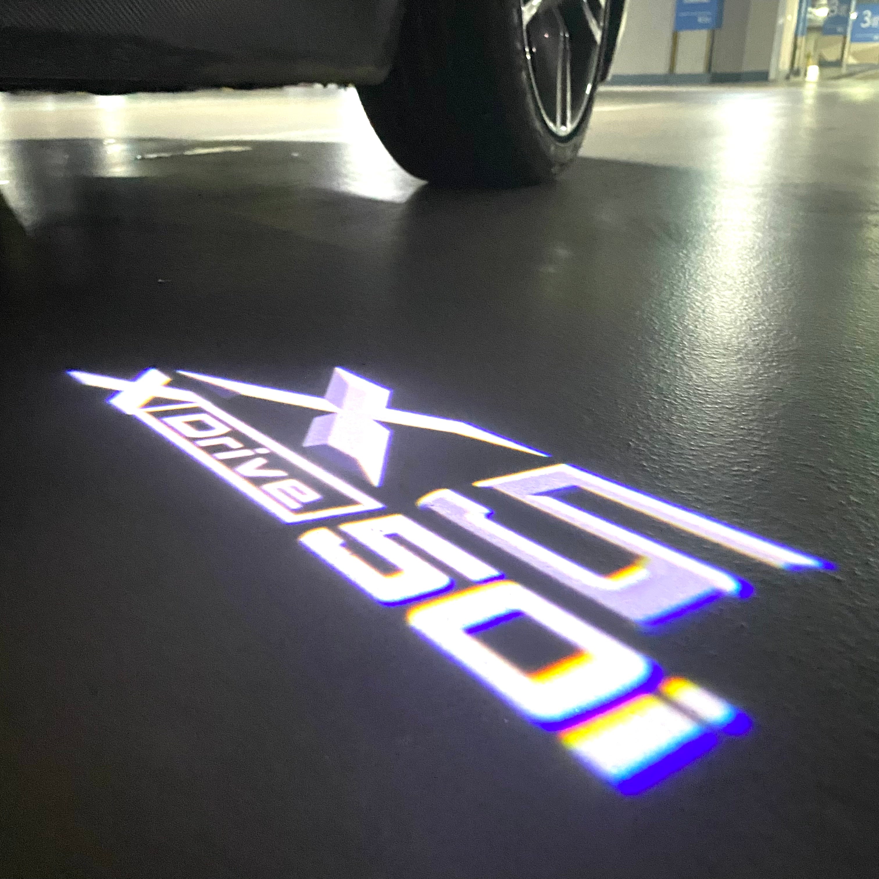 BMW  X5 XDrive 50i LOGO PROJECTOT LIGHTS (quantity 1 = 1 sets/2 door lights)Nr.bmw00116