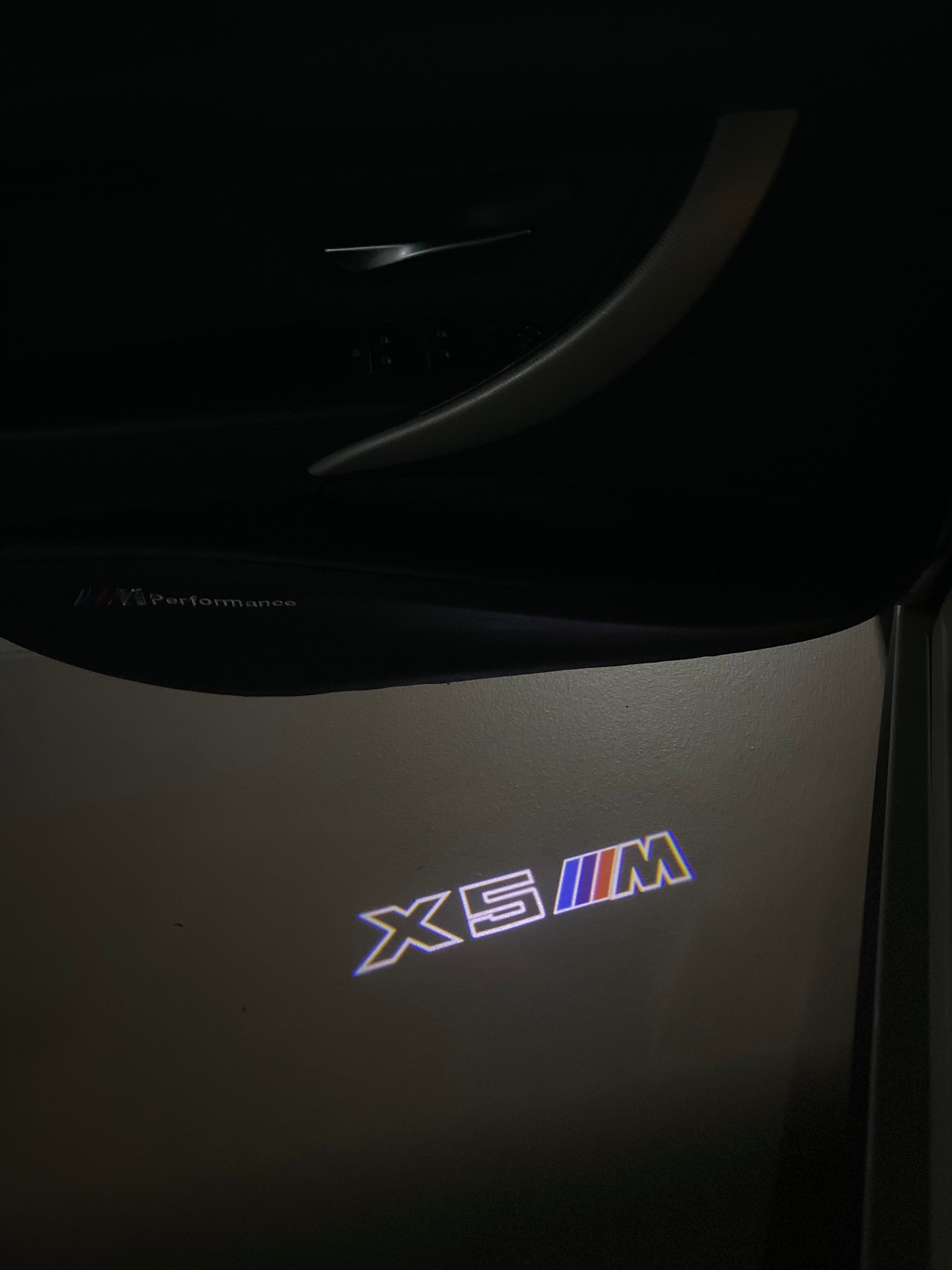 BMW X5M LOGO PROJECTOT LIGHTS (quantity 1 = 1 sets/2 door lights)Nr.bmw00108