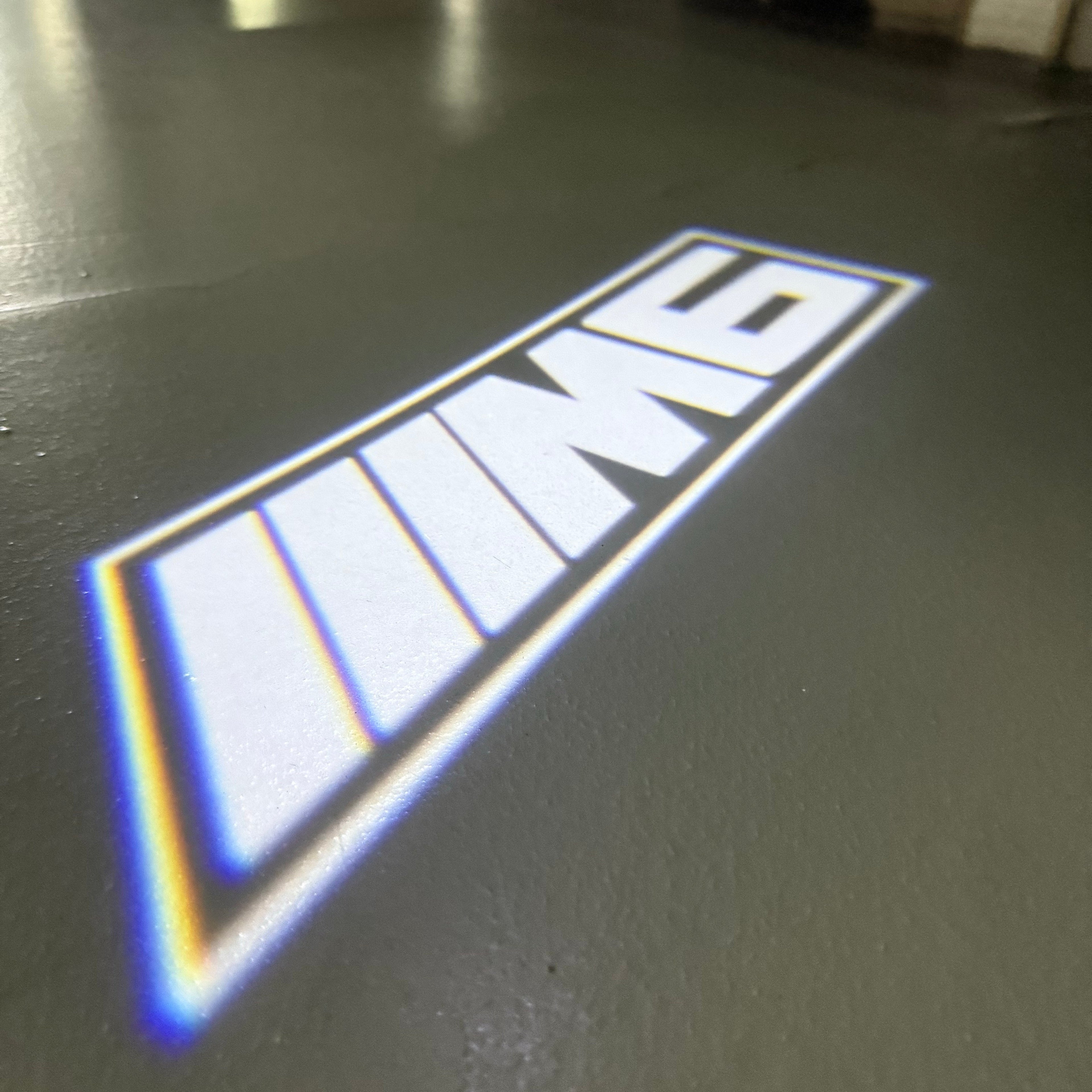 BMW 6 SERIES M6   LOGO PROJECTOT LIGHTS (quantity 1 = 1 sets/2 door lights)Nr.bmw00286