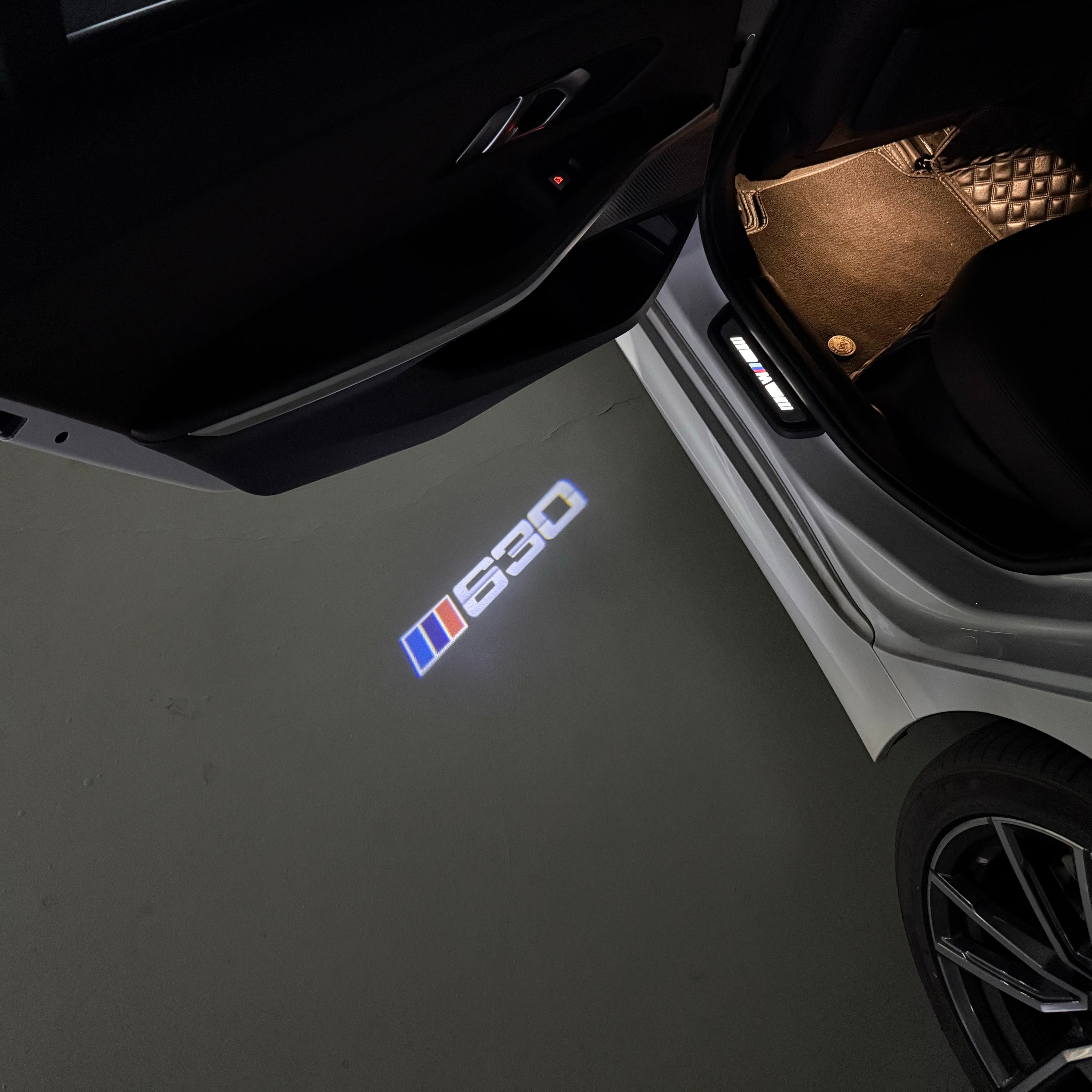 BMW 6 SERIES 630  LOGO PROJECTOT LIGHTS (quantity 1 = 1 sets/2 door lights)Nr.bmw00276