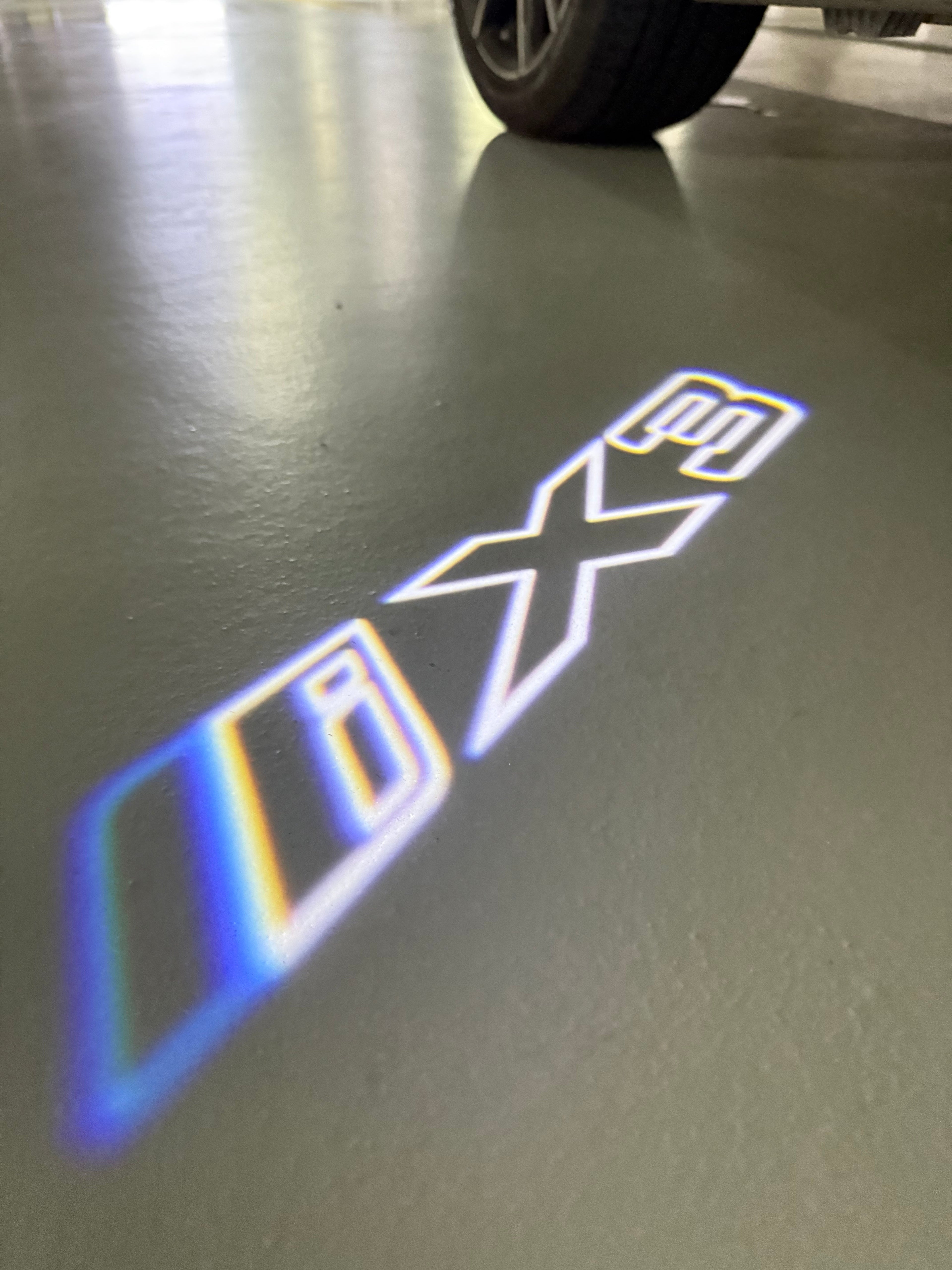 BMW iX3   LOGO PROJECTOT LIGHTS (quantity 1 = 1 sets/2 door lights)Nr.bmw00343