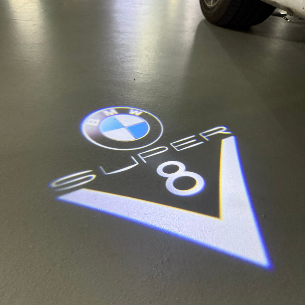 BMW V8  LOGO PROJECTOT LIGHTS (quantity 1 = 1 sets/2 door lights)Nr.bmw0093
