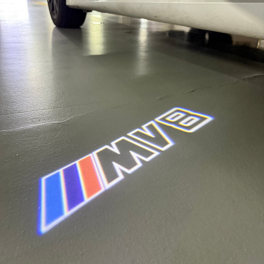 BMW M V8  LOGO PROJECTOT LIGHTS (quantity 1 = 1 sets/2 door lights)Nr.bmw0089