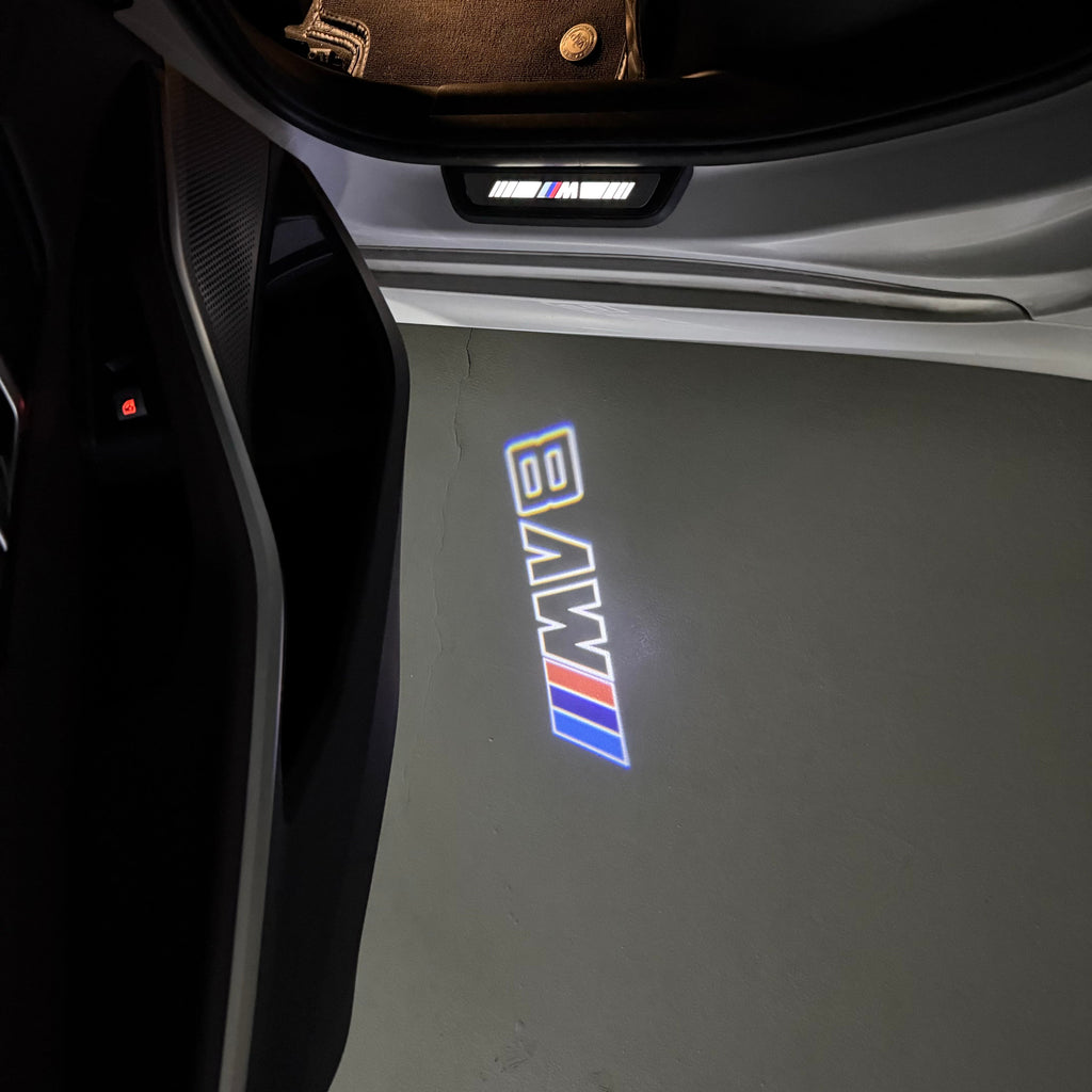 BMW M V8  LOGO PROJECTOT LIGHTS (quantity 1 = 1 sets/2 door lights)Nr.bmw0089