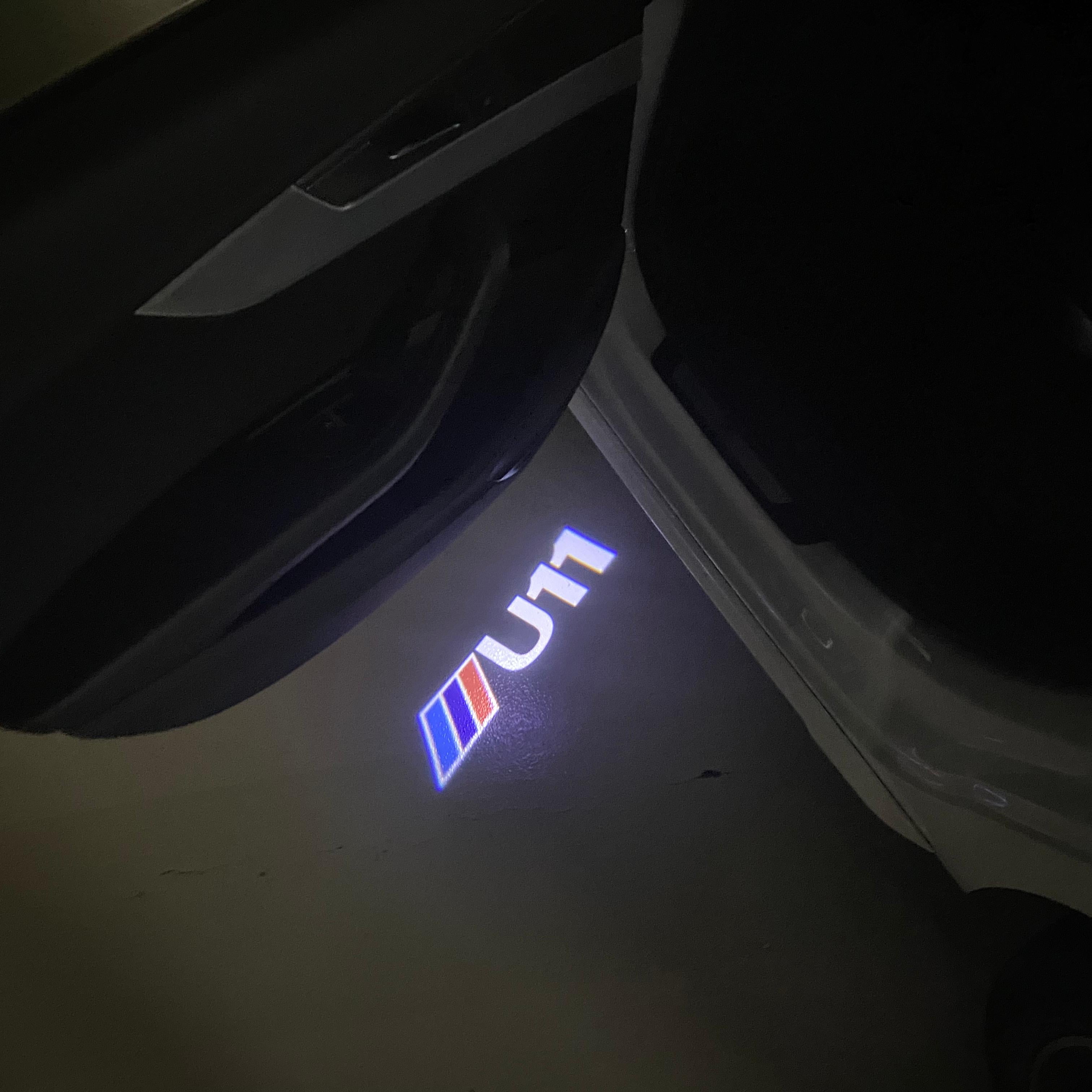 BMW iX1  U11 LOGO PROJECTOT LIGHTS (quantity 1 = 1 sets/2 door lights)Nr.bmw00348
