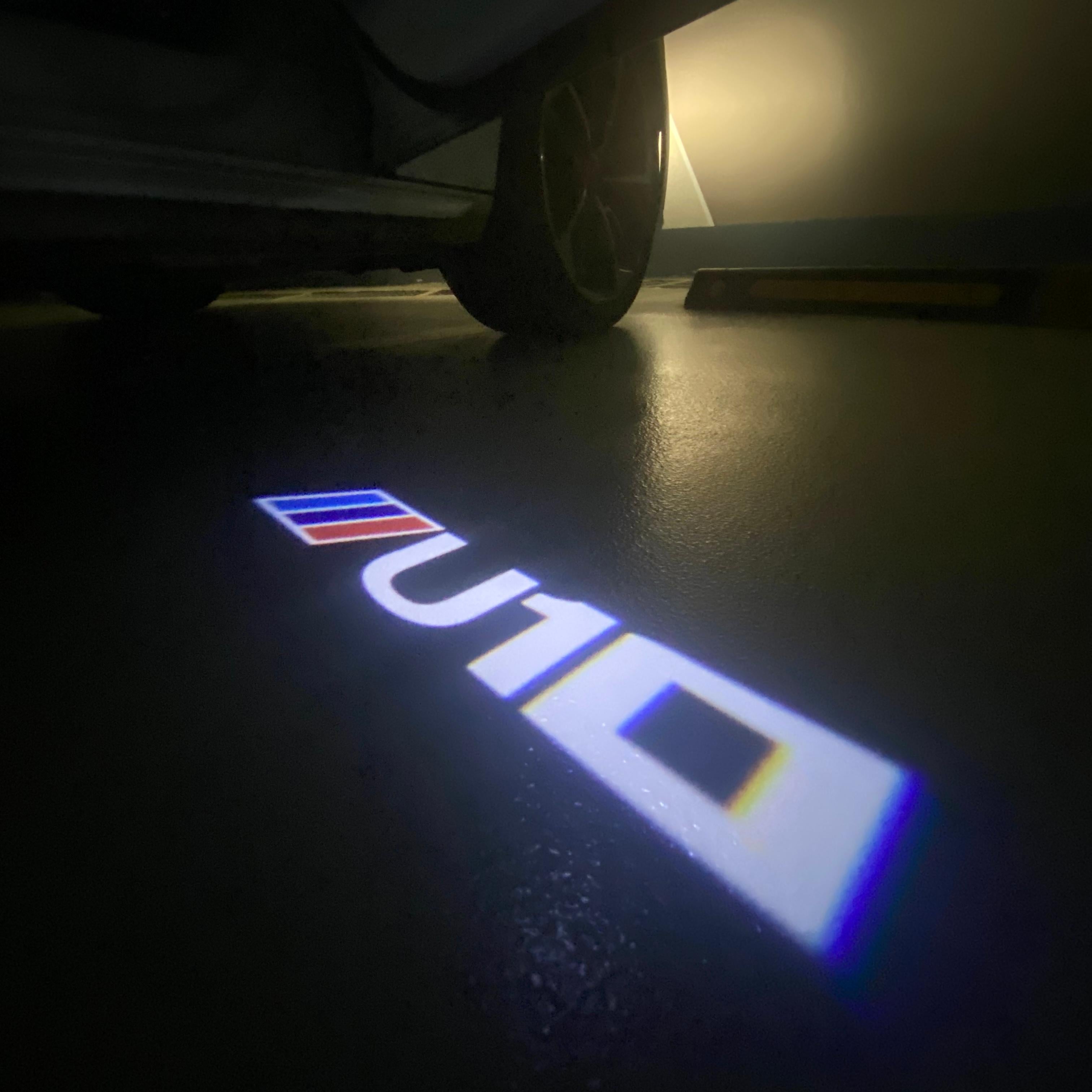 BMW X2 U10  LOGO PROJECTOT LIGHTS (quantity 1 = 1 sets/2 door lights)Nr.bmw0063
