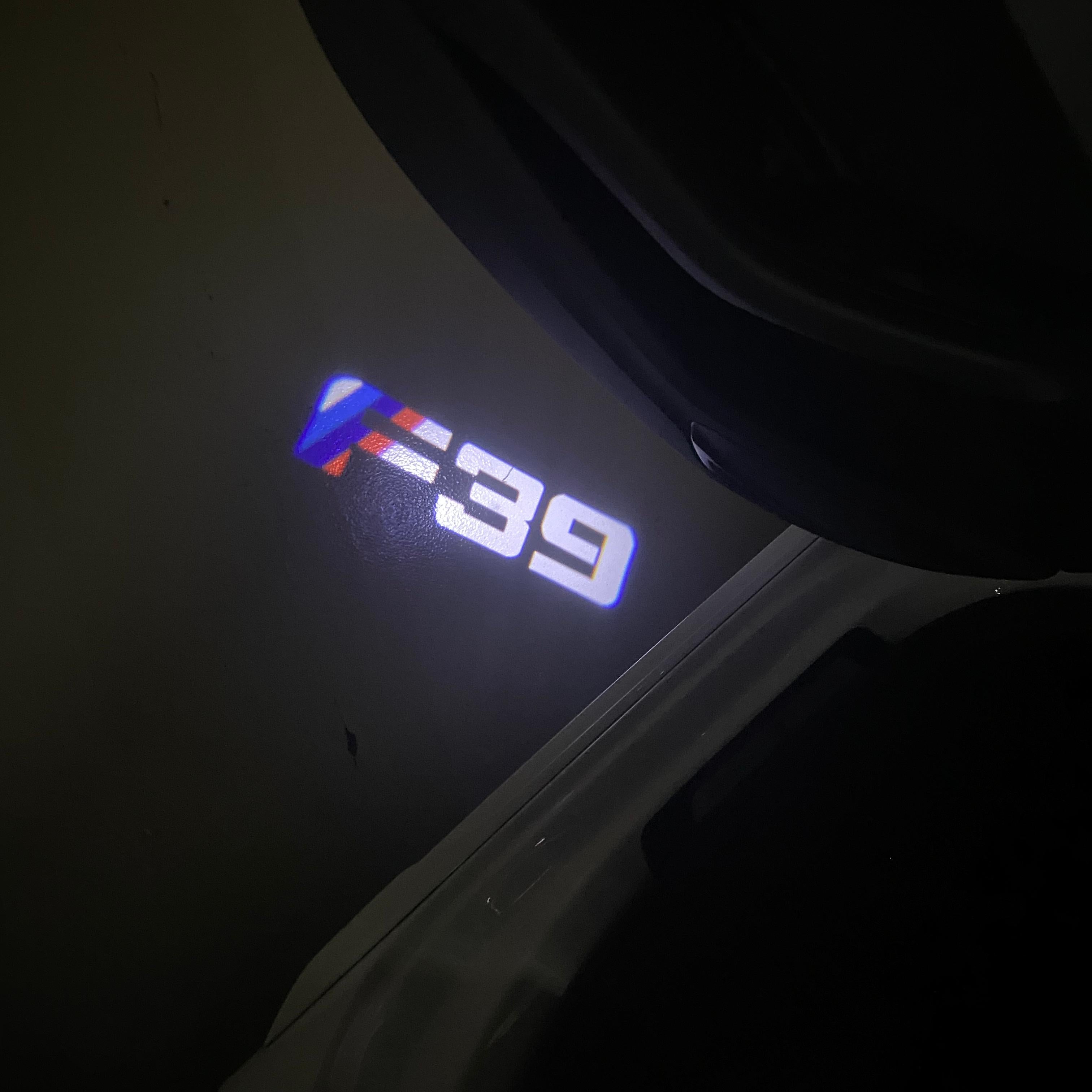 BMW X2 F39  LOGO PROJECTOT LIGHTS (quantity 1 = 1 sets/2 door lights) Nr.bmw0020