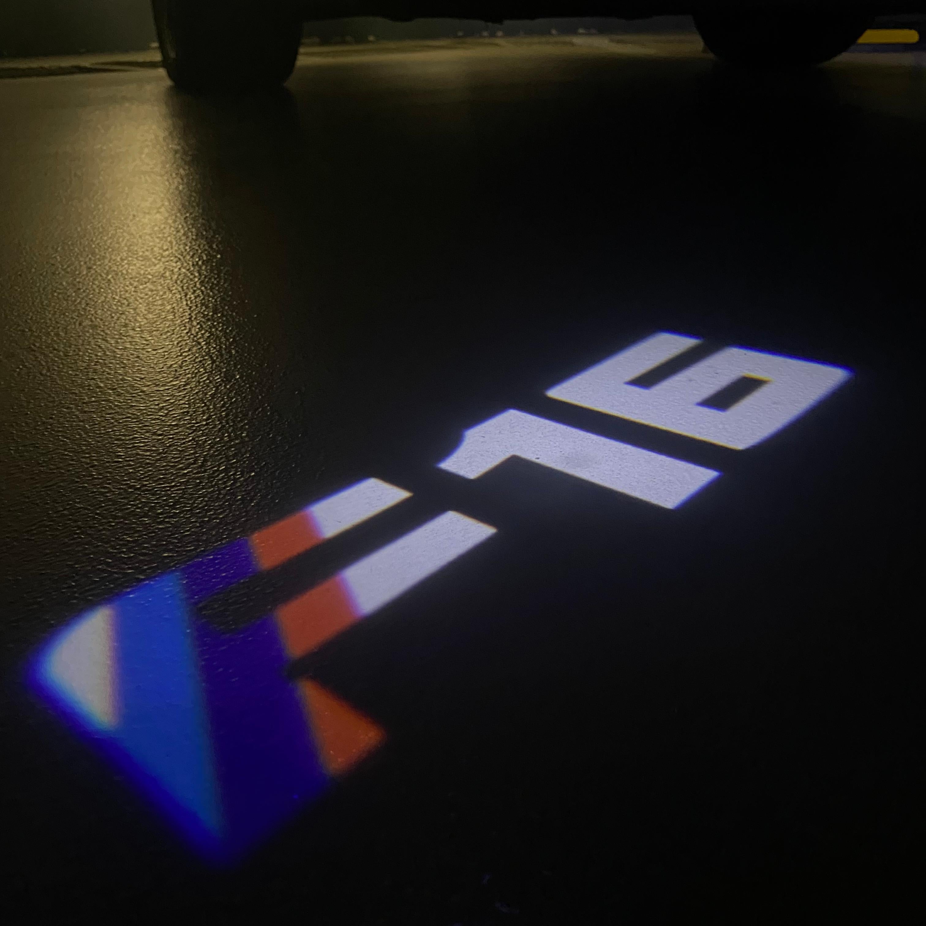 BMW X6 / X6M F16  LOGO PROJECTOT LIGHTS (quantity 1 = 1 sets/2 door lights)Nr.bmw0084