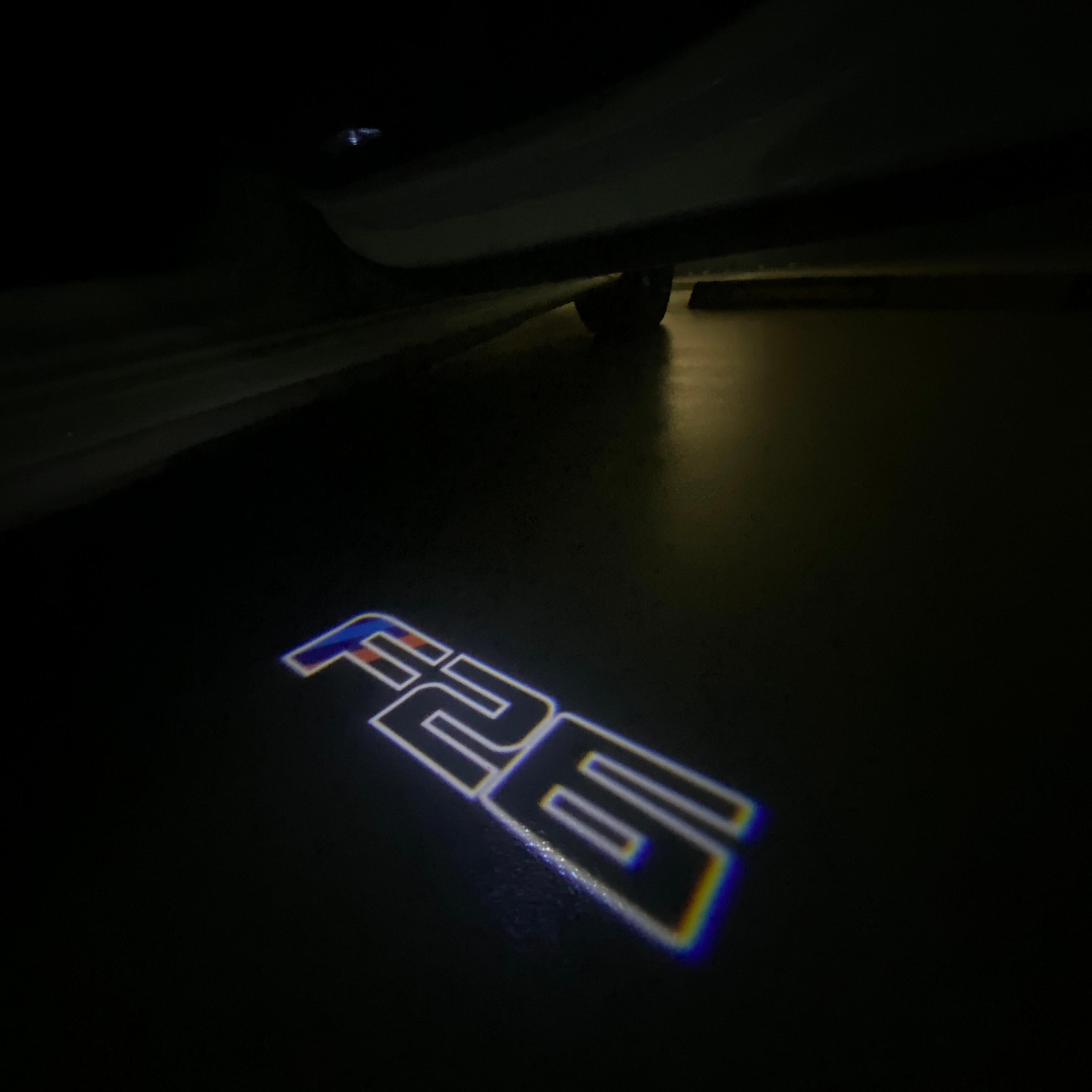 BMW X4 / X4M F26  LOGO PROJECTOT LIGHTS (quantity 1 = 1 sets/2 door lights) Nr.BMW419