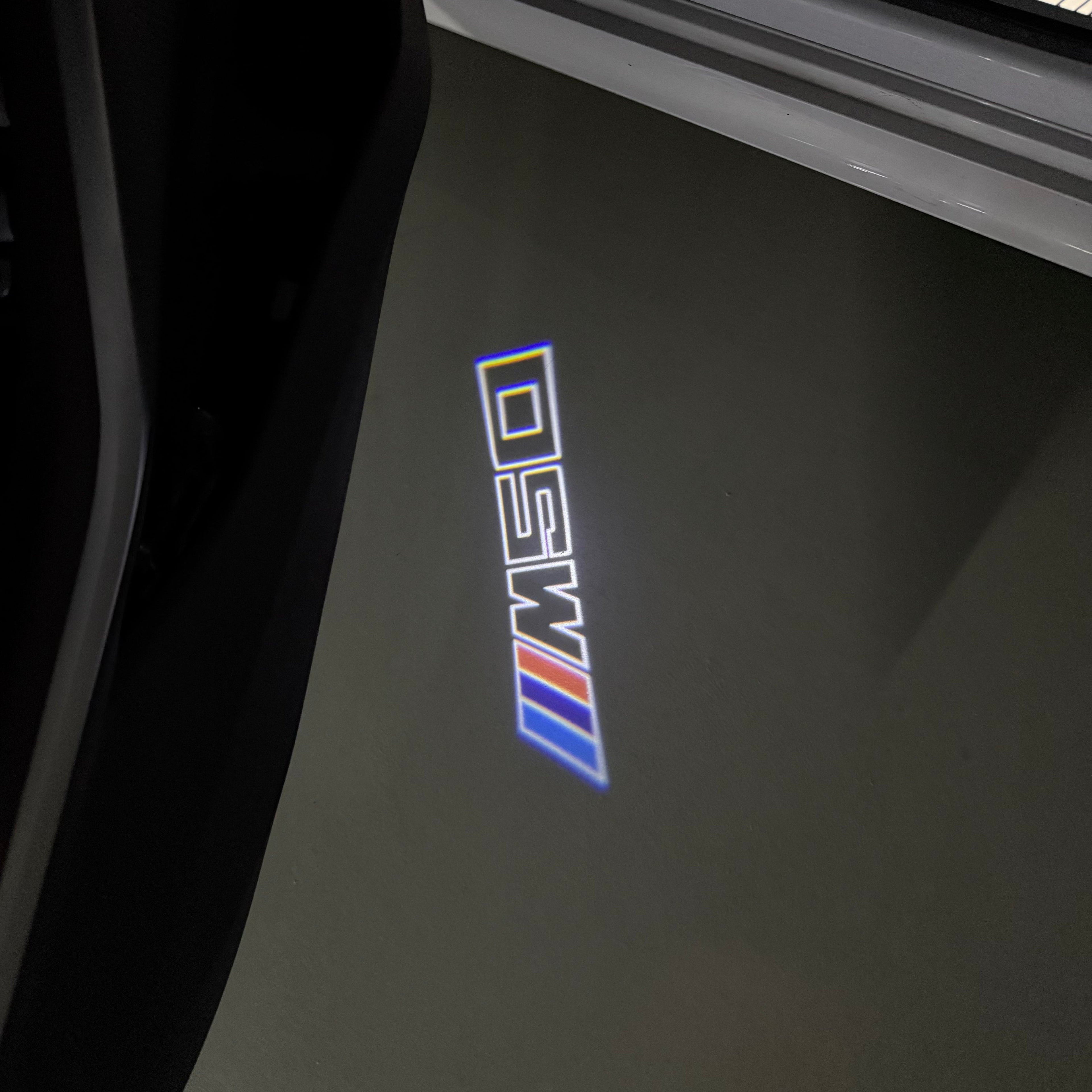 BMW  i4 M50 LOGO PROJECTOT LIGHTS (quantity 1 = 1 sets/2 door lights)Nr.bmw00293