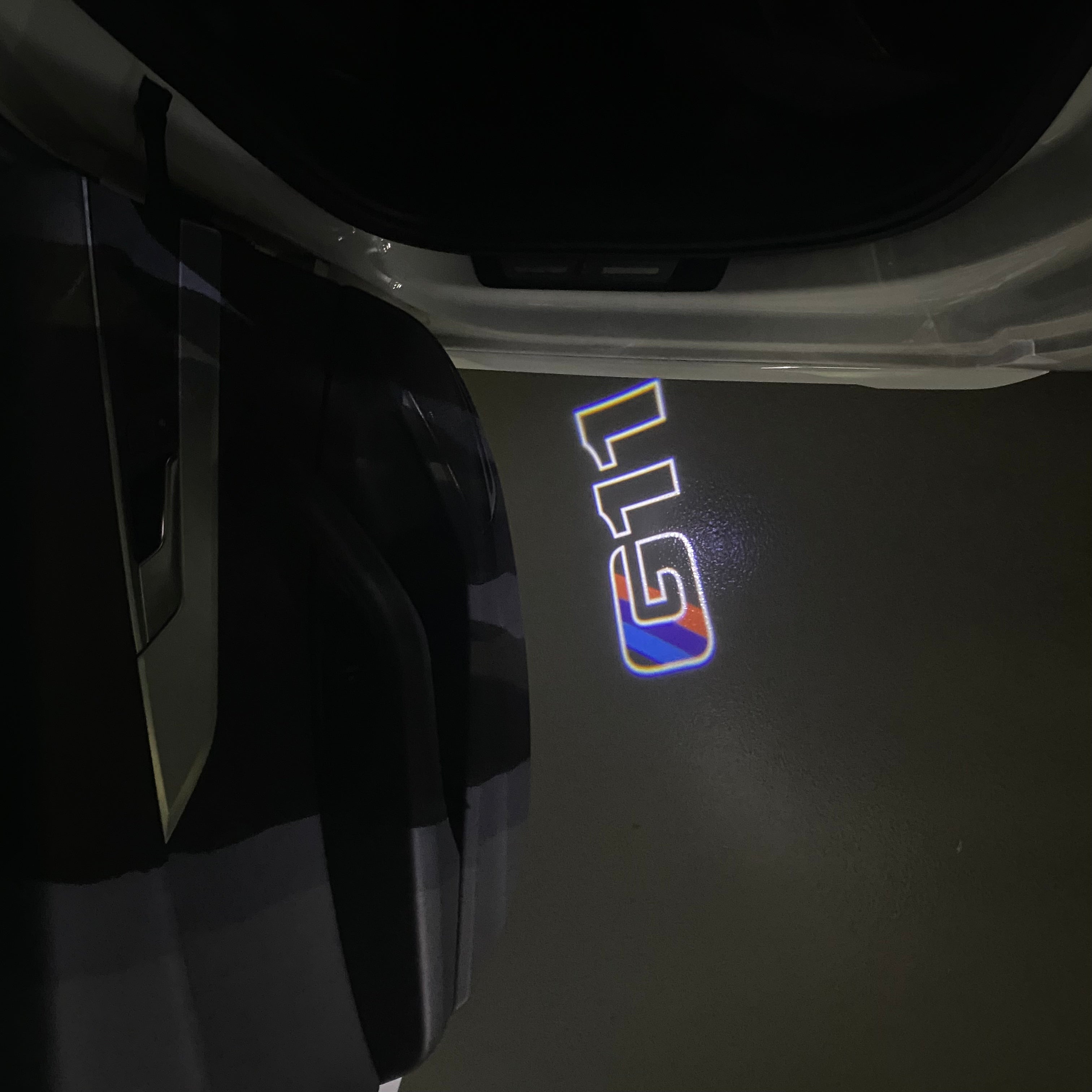 BMW  G11  LOGO PROJECTOT LIGHTS Nr.607B24