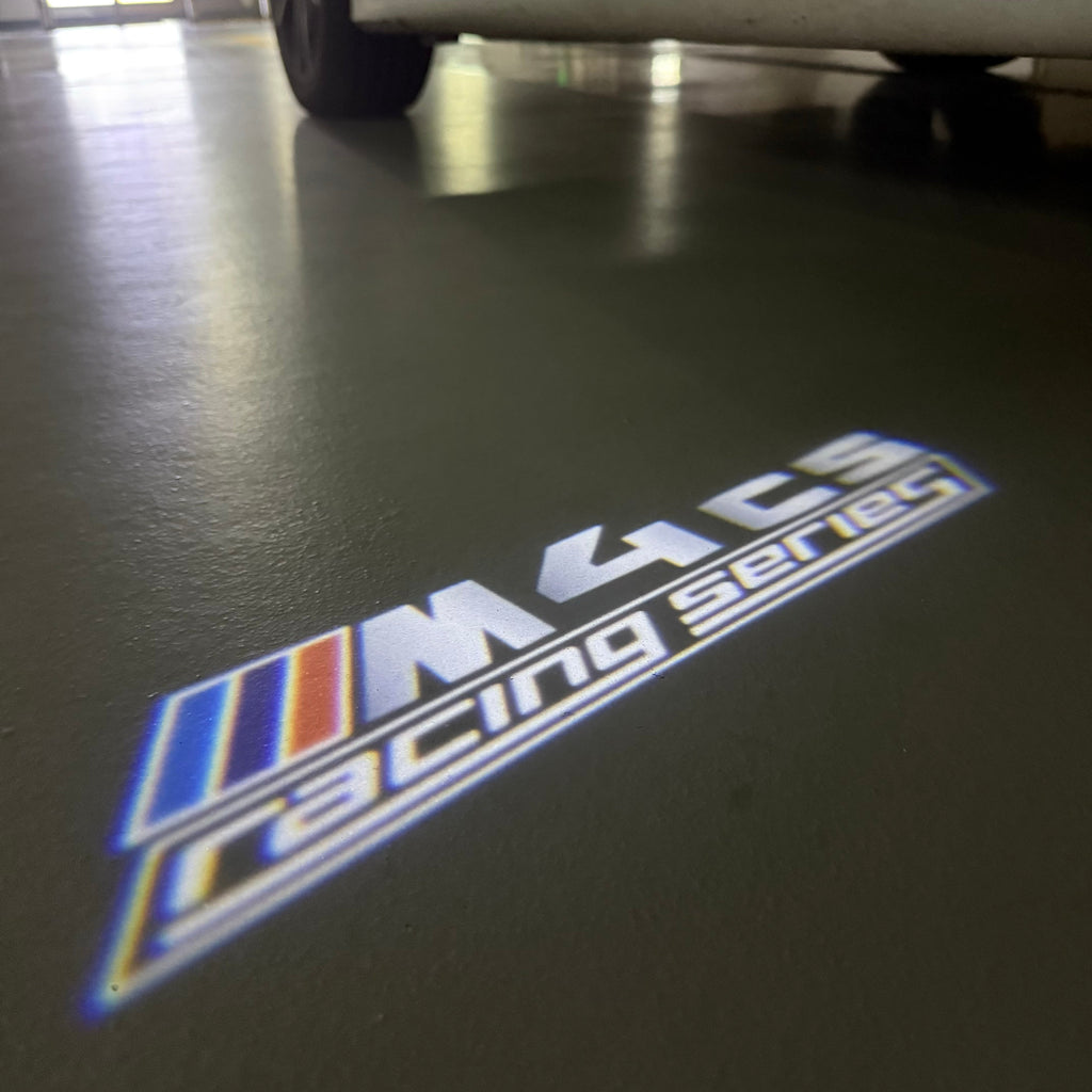 BMW 4 SERIES M4  LOGO PROJECTOT LIGHTS (quantity 1 = 1 sets/2 door lights)Nr.bmw00183