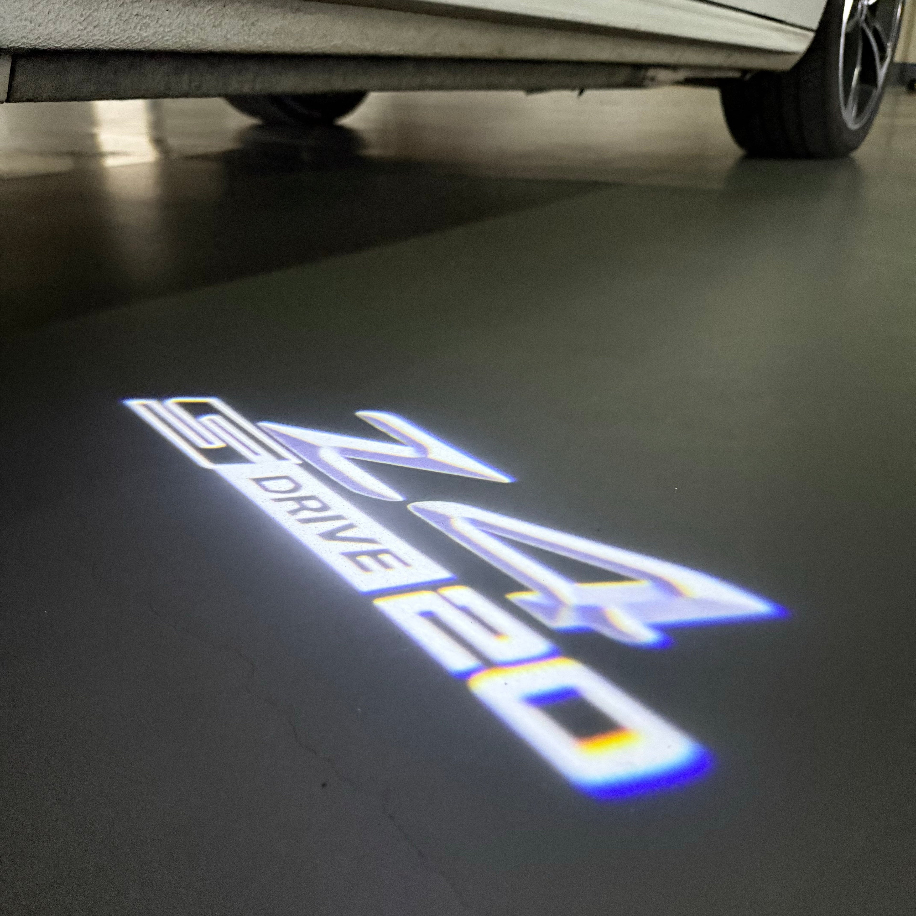 BMW  Z4 S drive  LOGO PROJECTOT LIGHTS (quantity 1 = 1 sets/2 door lights)Nr.bmw00153