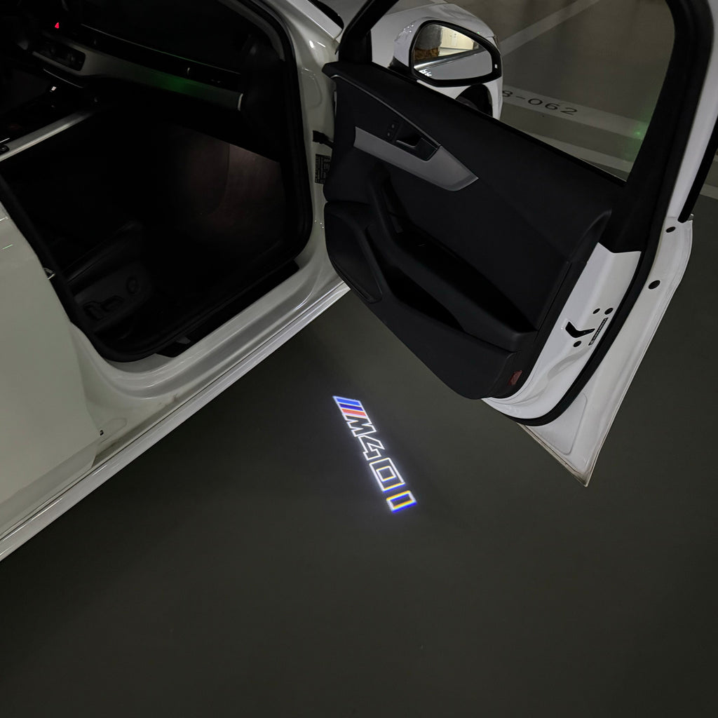 BMW Z4 M40  LOGO PROJECTOT LIGHTS (quantity 1 = 1 sets/2 door lights)Nr.bmw00150