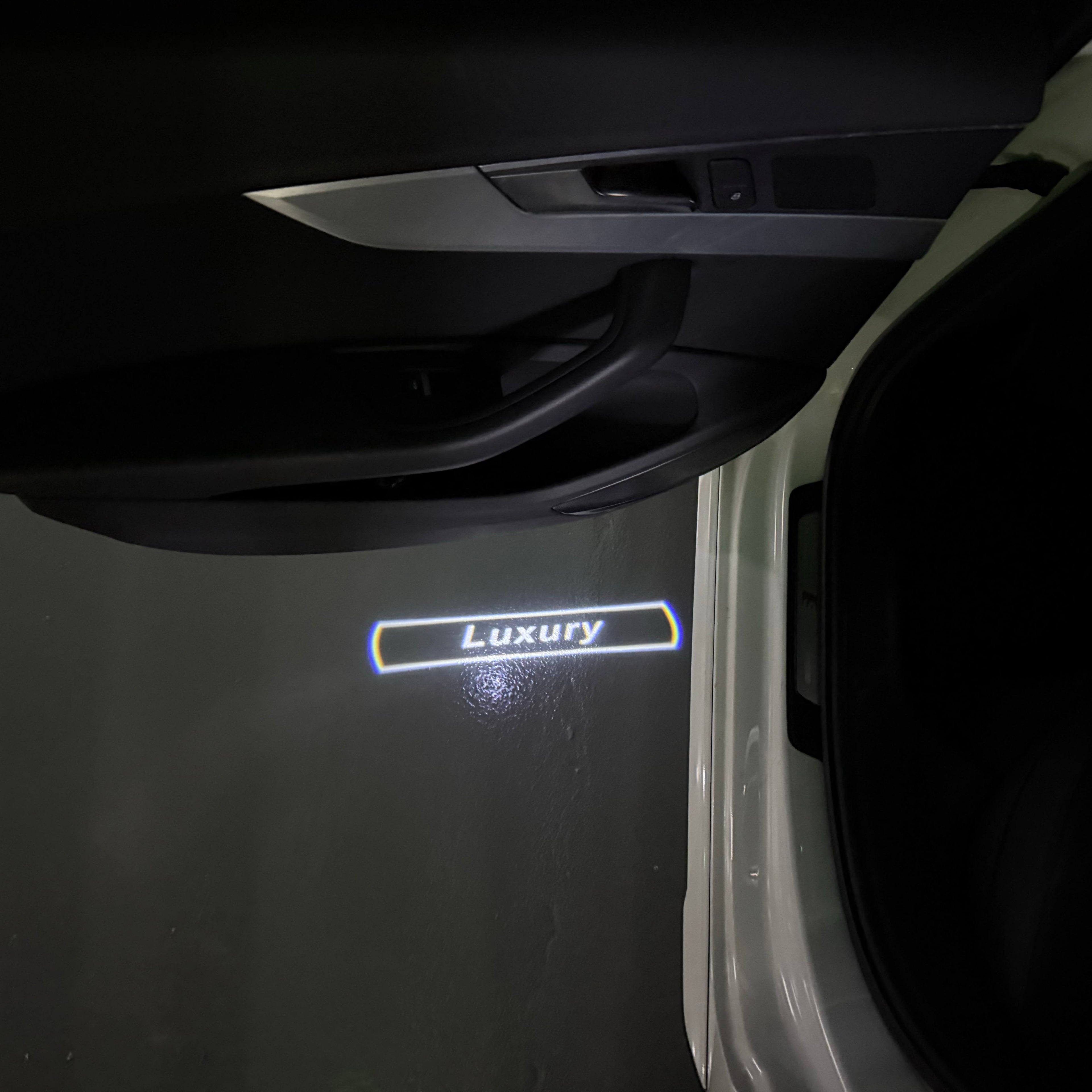 BMW luxury  LOGO PROJECTOT LIGHTS (quantity 1 = 1 sets/2 door lights)Nr.bmw00327