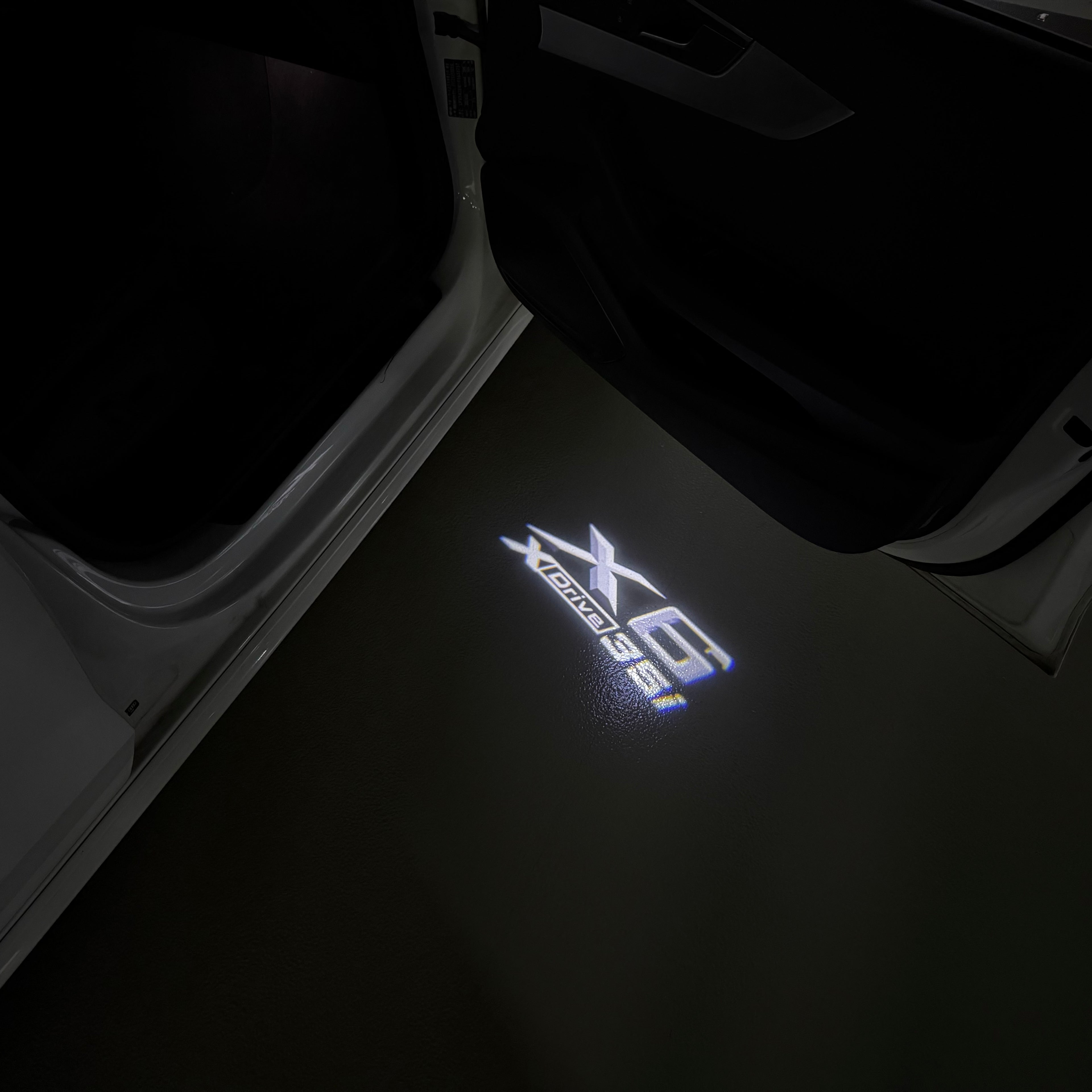 BMW  X6  LOGO PROJECTOT LIGHTS Nr.600X608