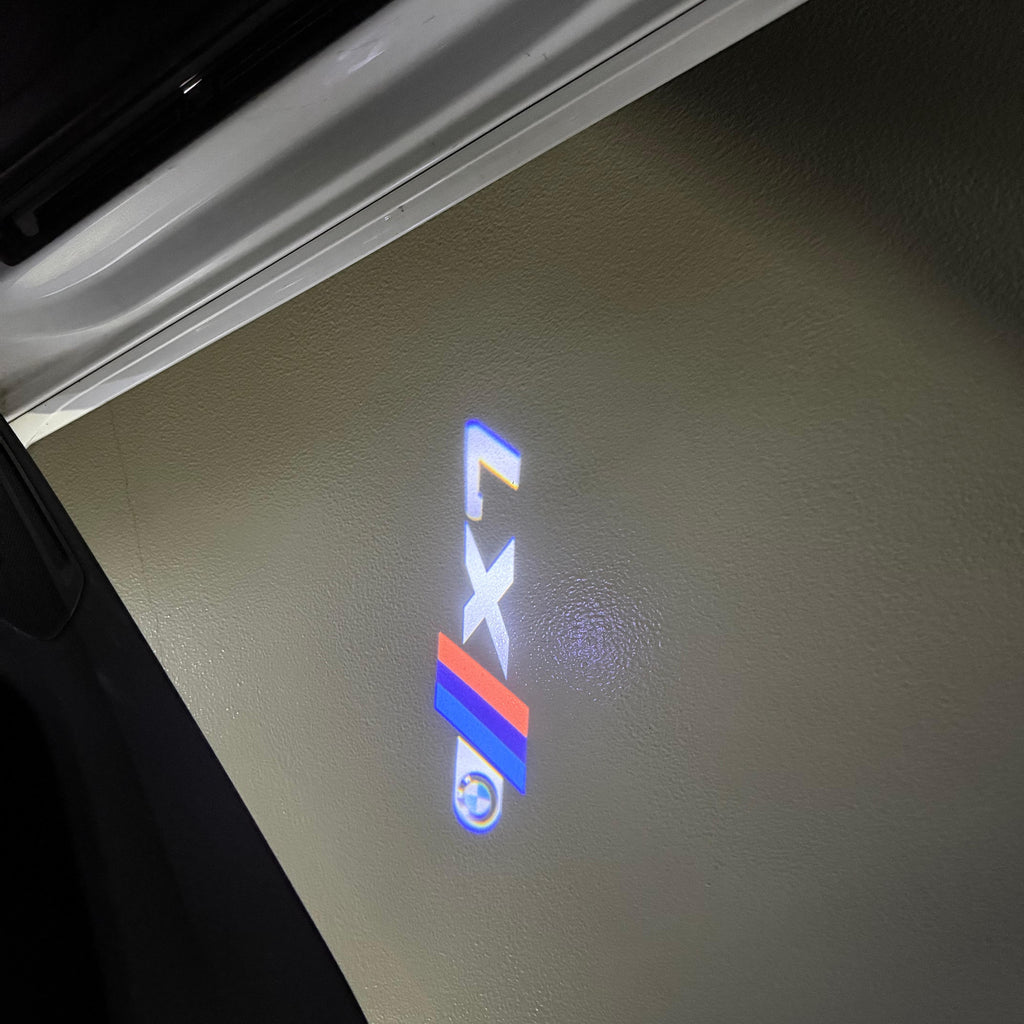 BMW X7  LOGO PROJECTOT LIGHTS (quantity 1 = 1 sets/2 door lights)Nr.bmw0074