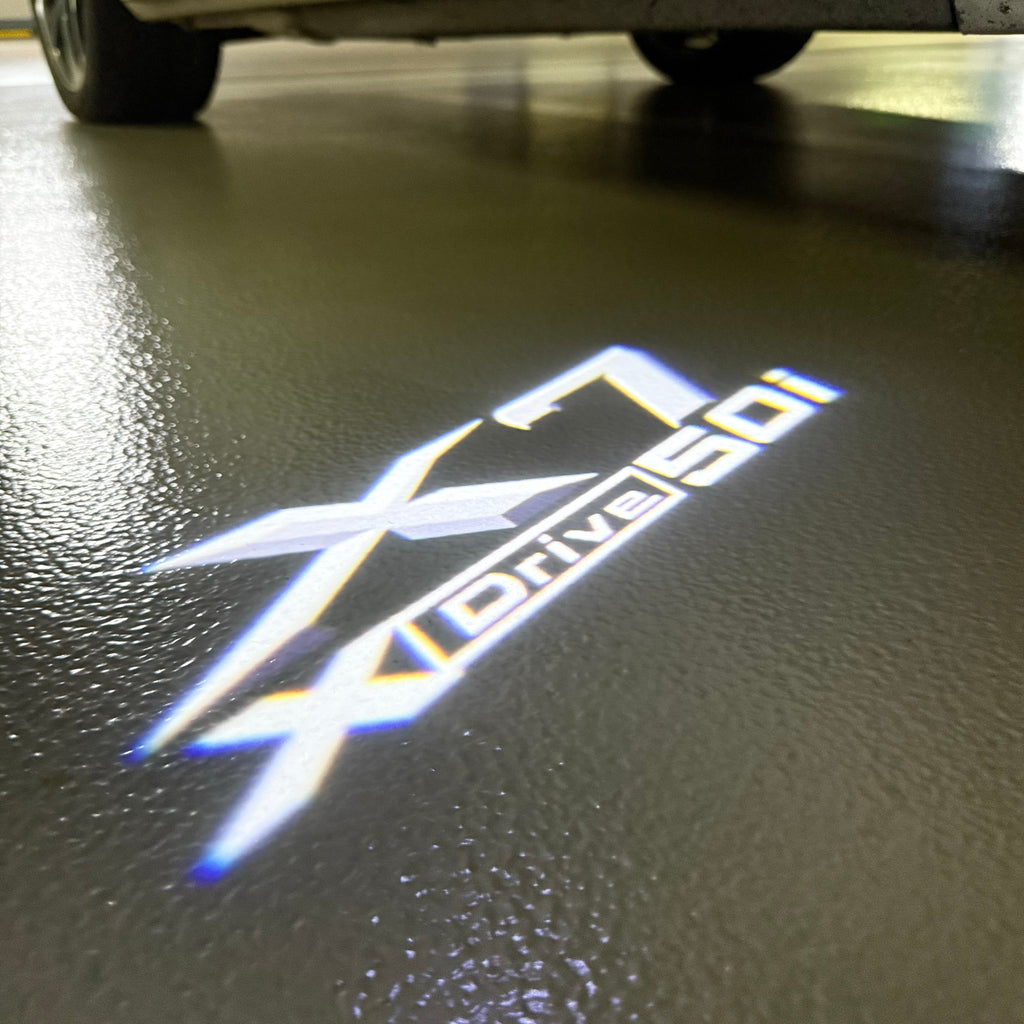 BMW X7 Xdrive 50i  LOGO PROJECTOT LIGHTS (quantity 1 = 1 sets/2 door lights)Nr.bmw00173