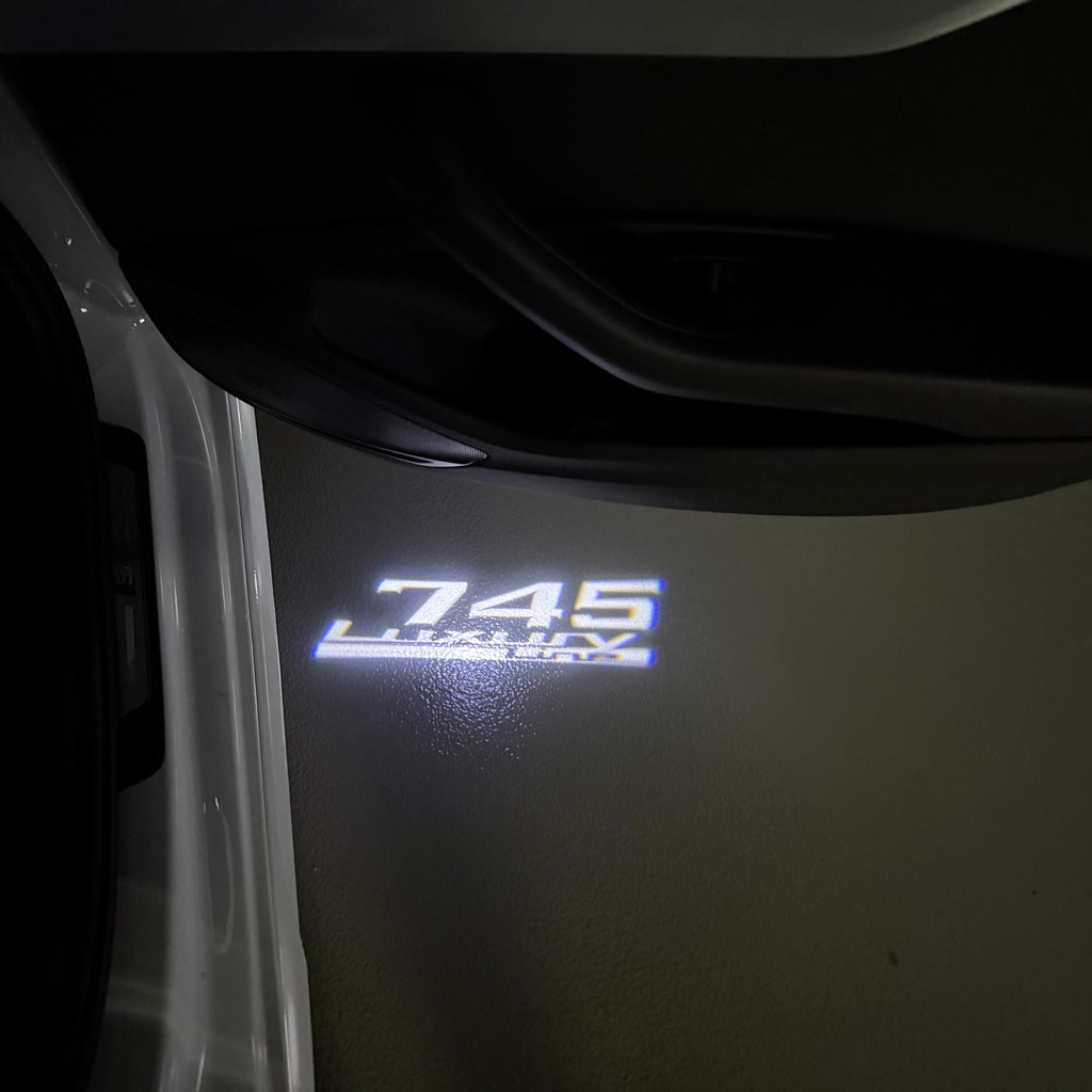 BMW 7 SERIES 745   LOGO PROJECTOT LIGHTS (quantity 1 = 1 sets/2 door lights)Nr.bmw00309