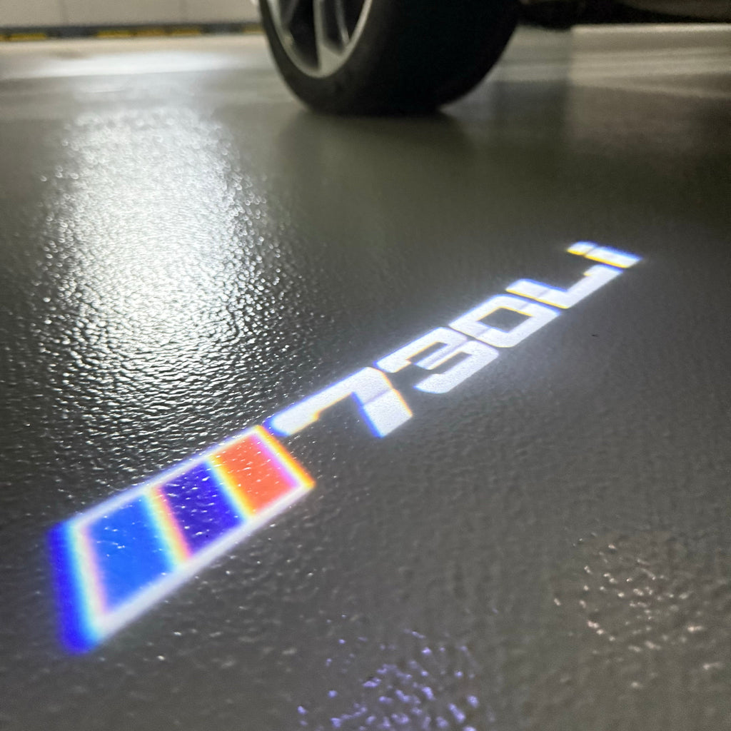 BMW  7 SERIES 730 Li  LOGO PROJECTOT LIGHTS (quantity 1 = 1 sets/2 door lights)Nr.bmw00371