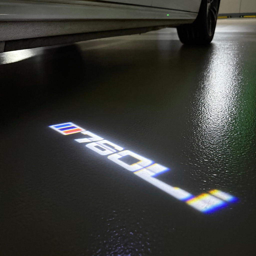 BMW  7 SERIES 760 Li    LOGO PROJECTOT LIGHTS (quantity 1 = 1 sets/2 door lights)Nr.bmw00363