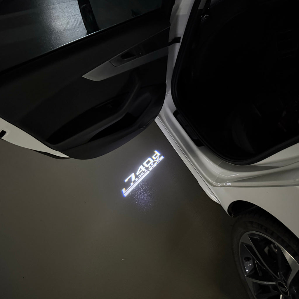 BMW  7 SERIES 740 d LOGO PROJECTOT LIGHTS (quantity 1 = 1 sets/2 door lights)Nr.bmw00311