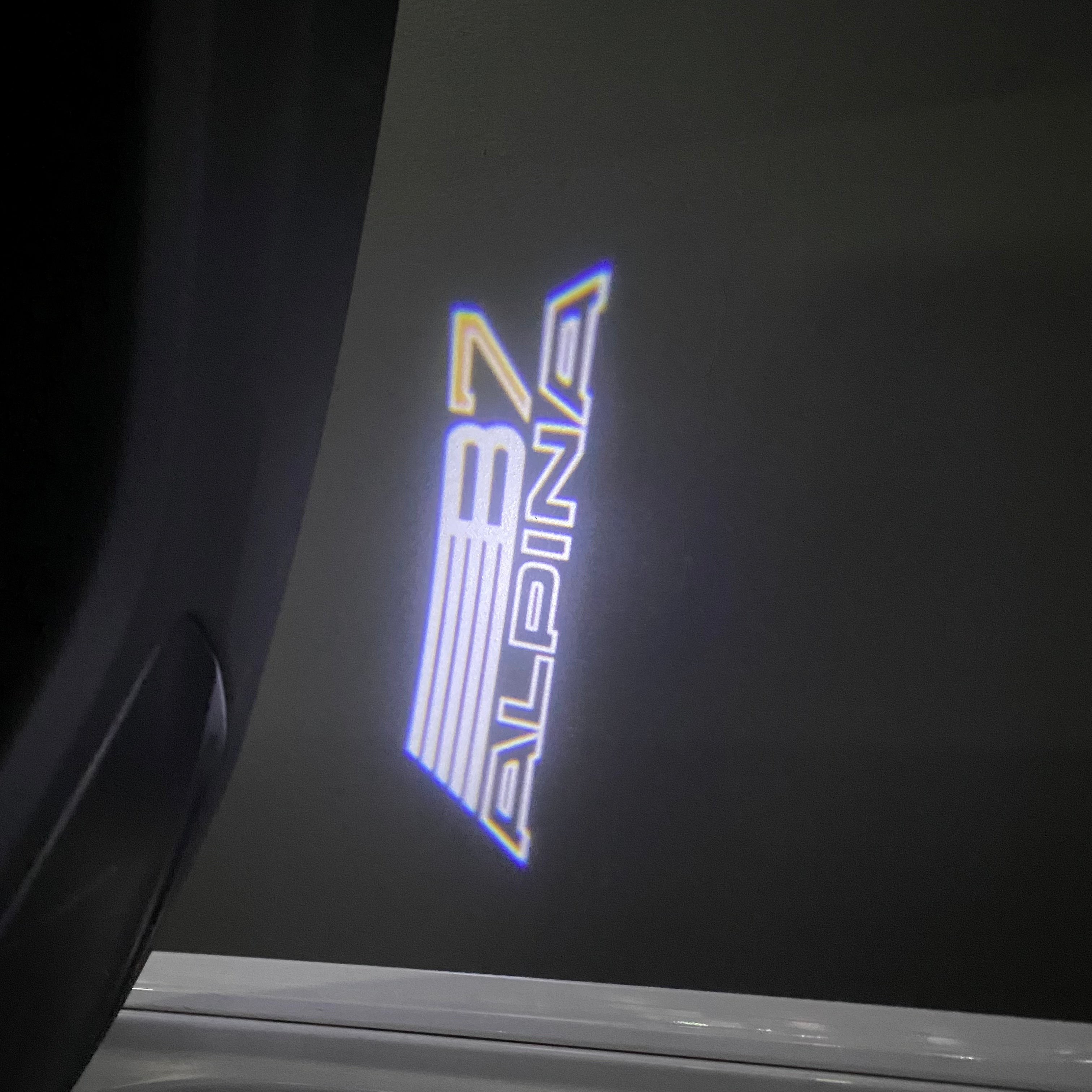 ALPINA B7 LOGO PROJECTOT LIGHTS  (quantity 1 = 1 sets/2 door lights) Nr.07A37