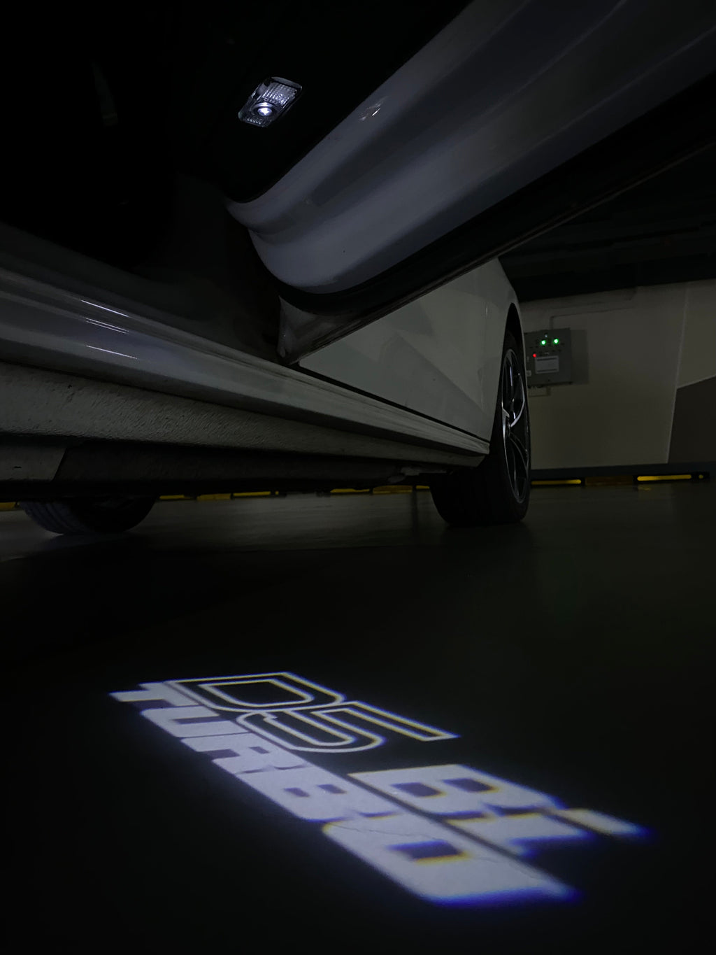 ALPINA  D5 Bi TURBO LOGO PROJECTOT LIGHTS  (quantity 1 = 1 sets/2 door lights) Nr.07A12